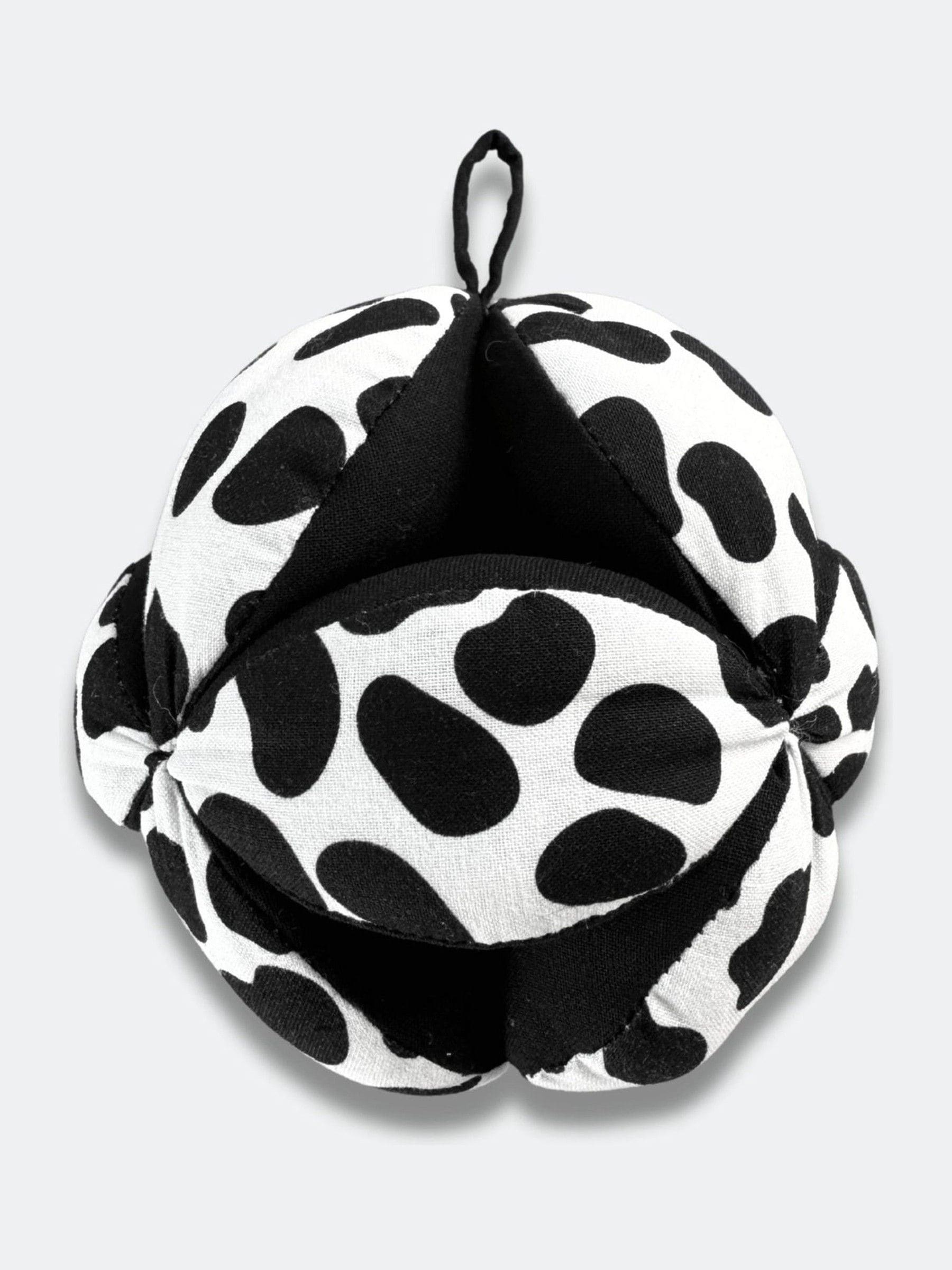 Etta Loves sensory grasp ball with Dalmatian pattern 13cm, UK version