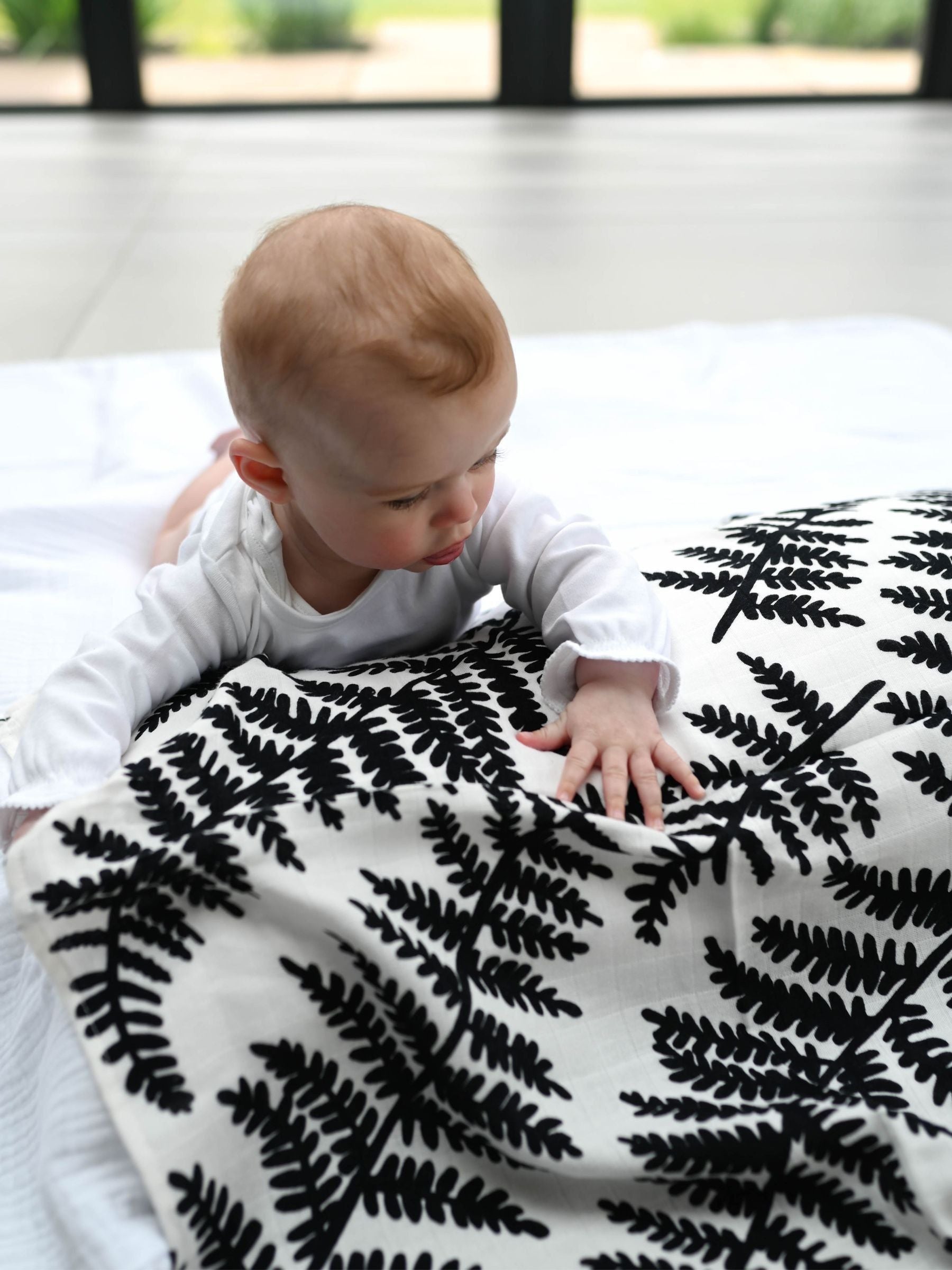 Etta Loves sensory muslin squares Black Fern Print 2 Pack, imported from the UK
