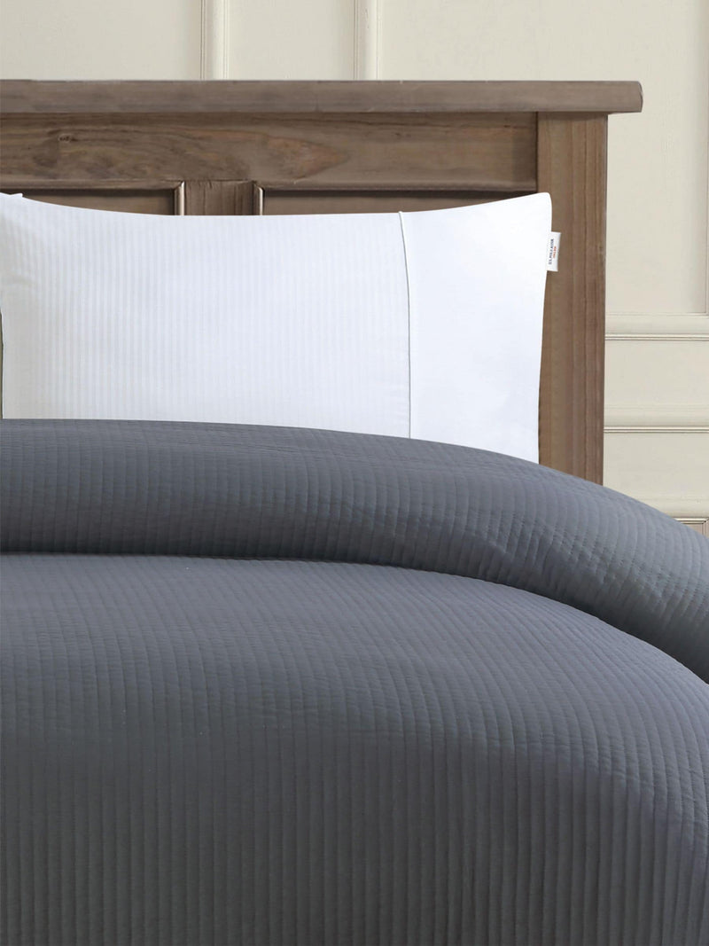 U.S. Polo Assn. Tornado Channel Row quilted bedspread 240x220cm - British product
