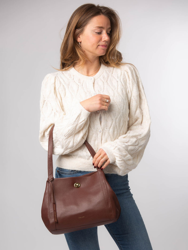 Pure Luxuries London Zoff brown leather handbag (British brand)