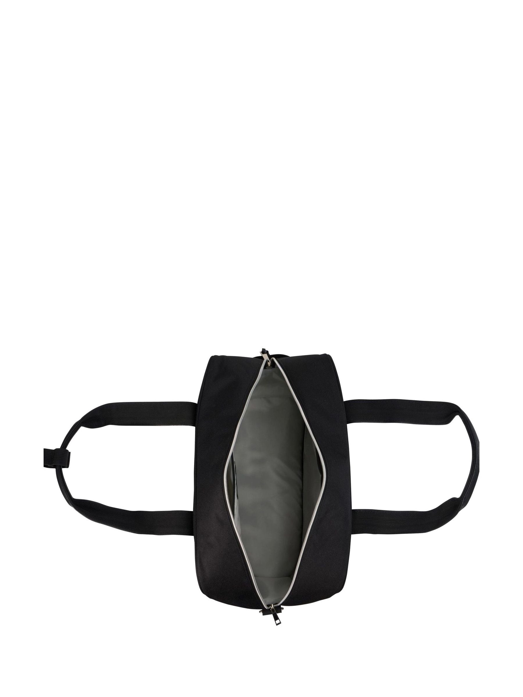 Cabin Max Vela 24L travel bag, UK version