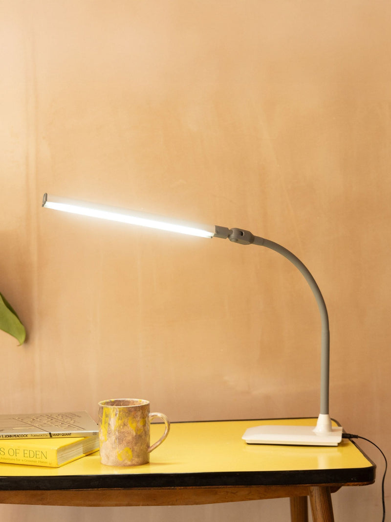 Daylight Company white UnoPro table lamp - British product