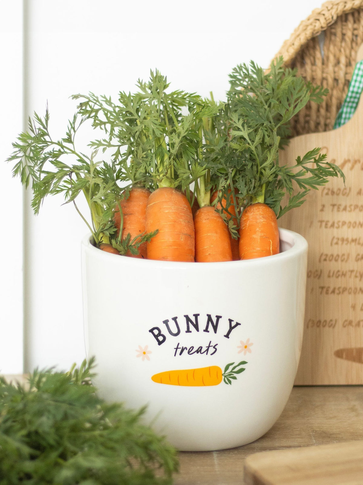 Something Different white bunny treats ceramic pot 1500ml - British product