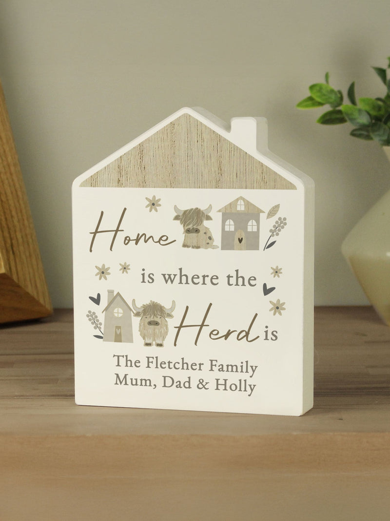 PMC personalised highland cow wooden ornament, imported from the UK