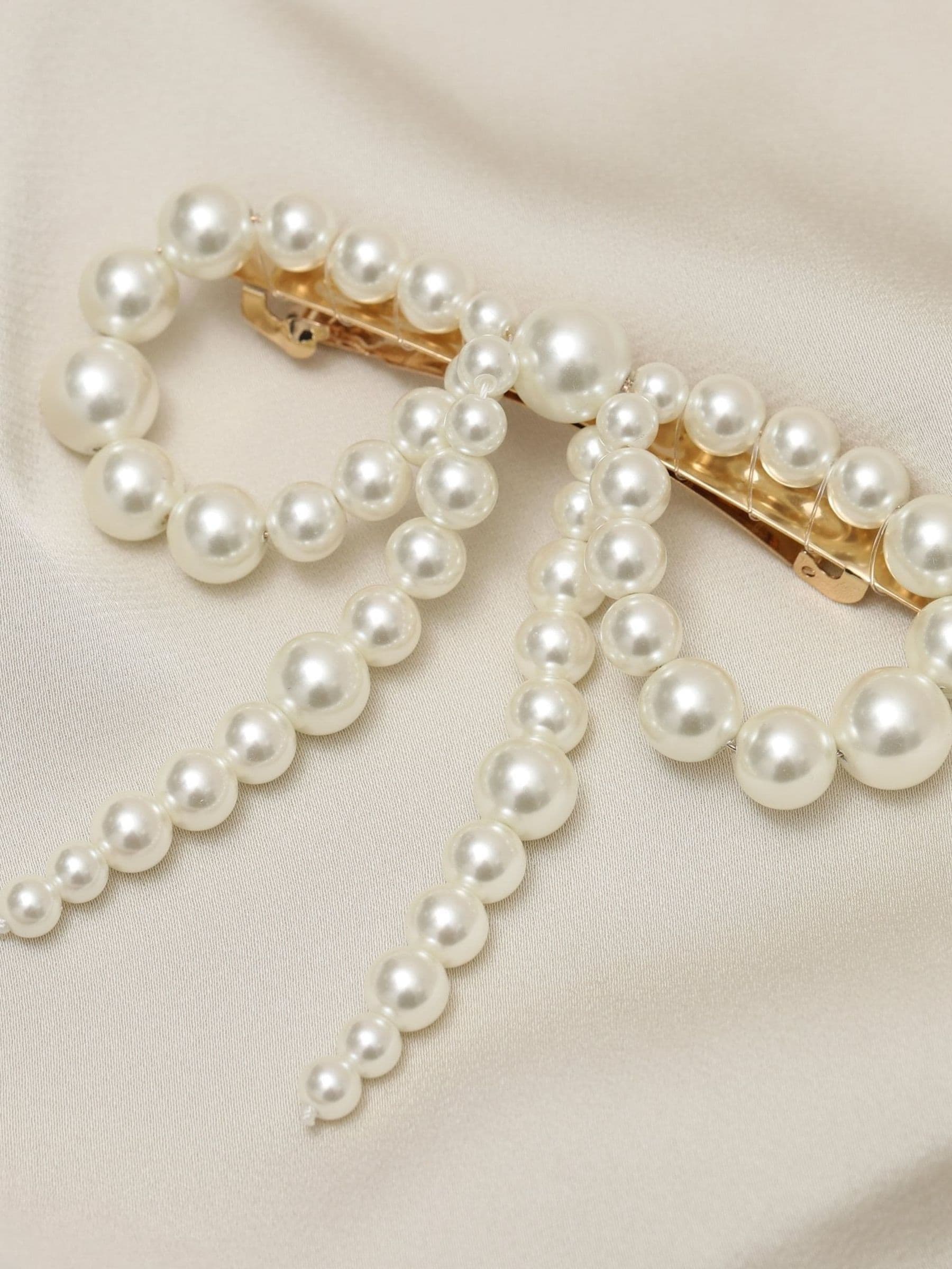 Jon Richard gold pearl bow hair clip 100mm, UK version