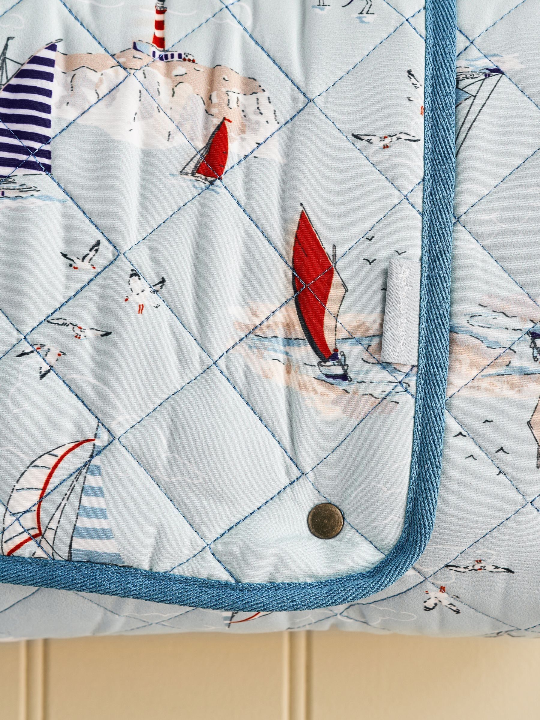 Sophie Allport Coastal Boats picnic blanket pale blue - British product