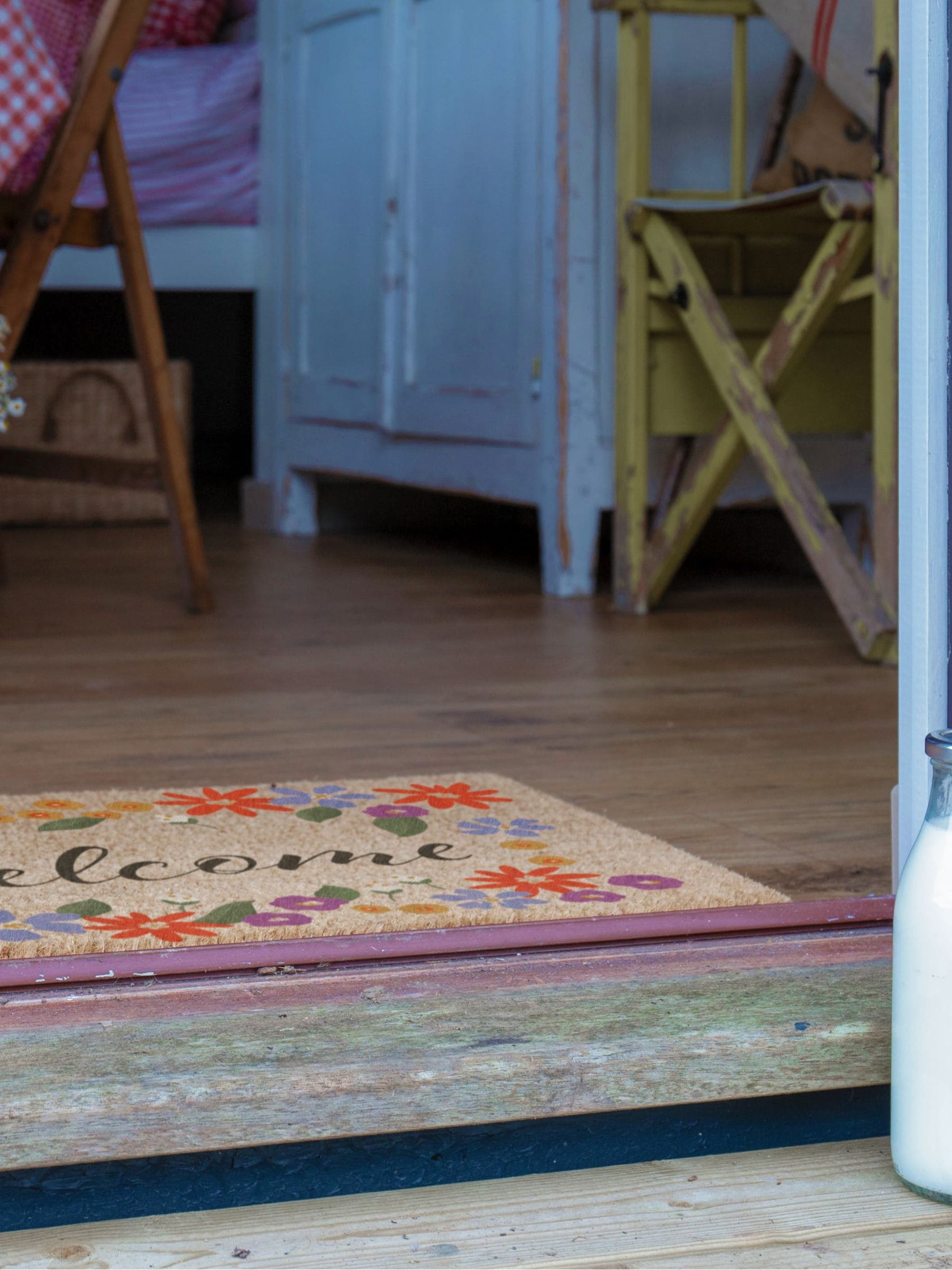 Artsy Mats brown floral doormat - British product
