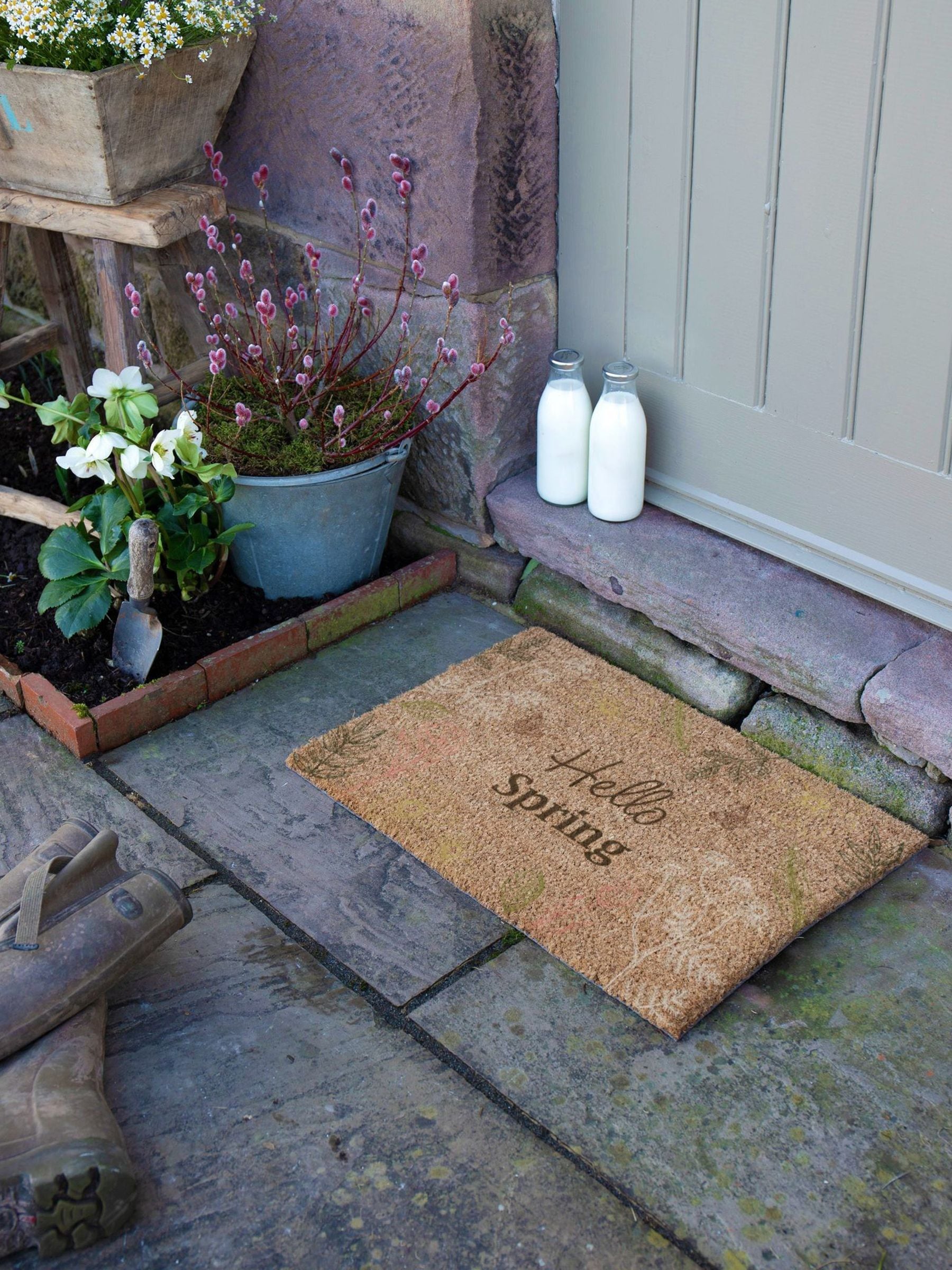 Artsy Mats Brown Hello Spring doormat 60x40cm (British brand)