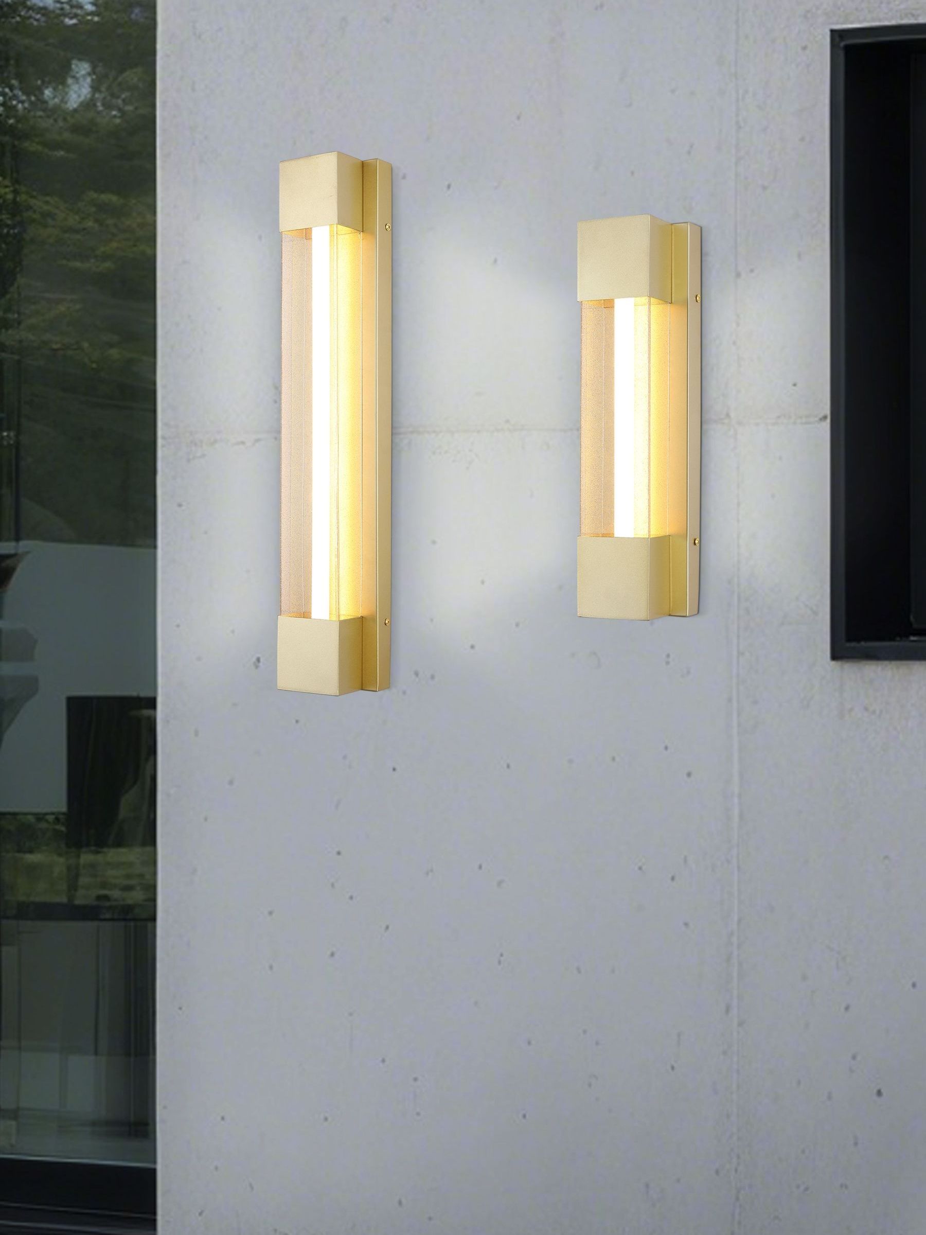 Searchlight Gold Orly wall light 40cm, imported from the UK