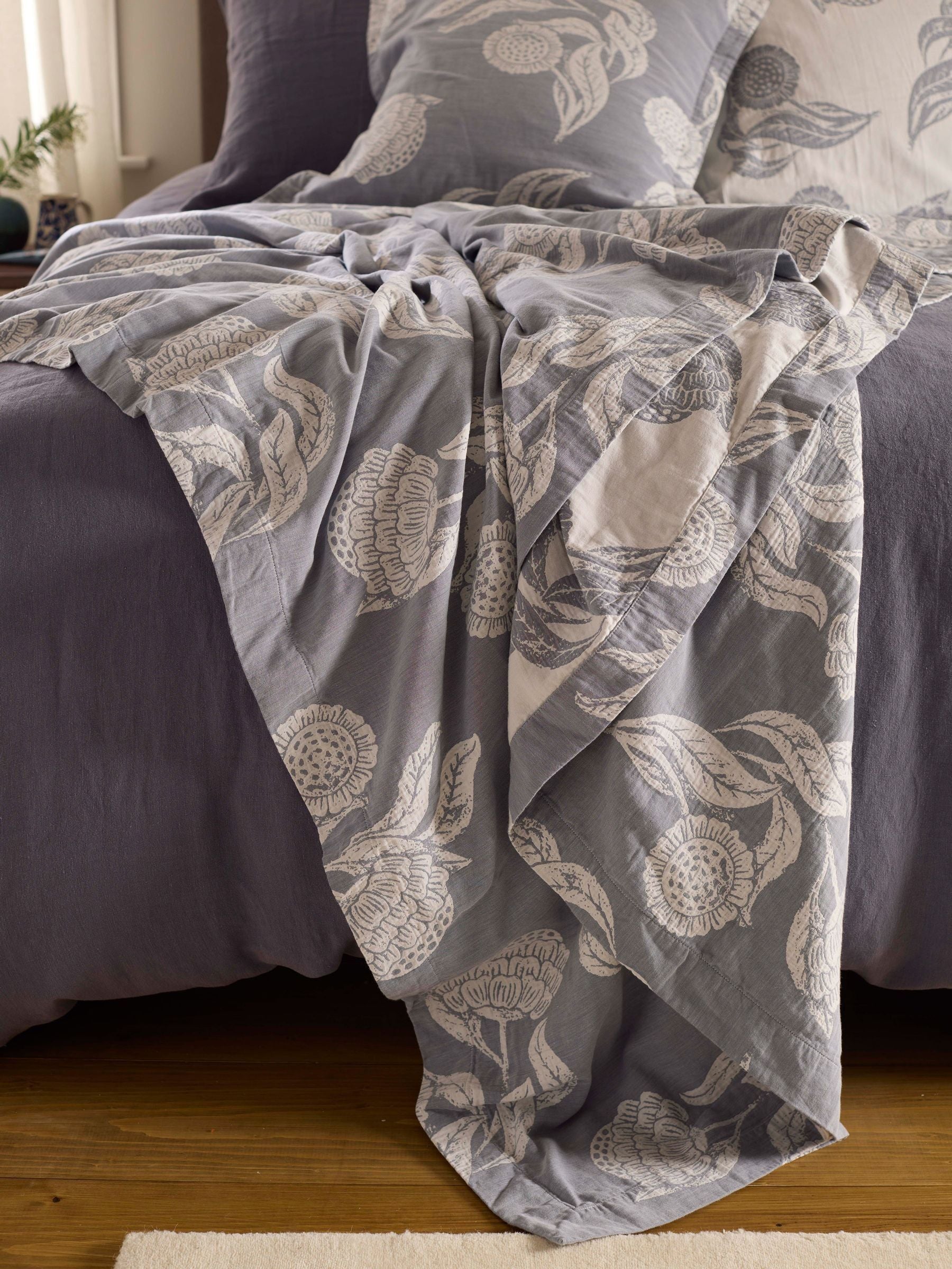 Secret Linen Store French Blue Iona cotton throw, UK version