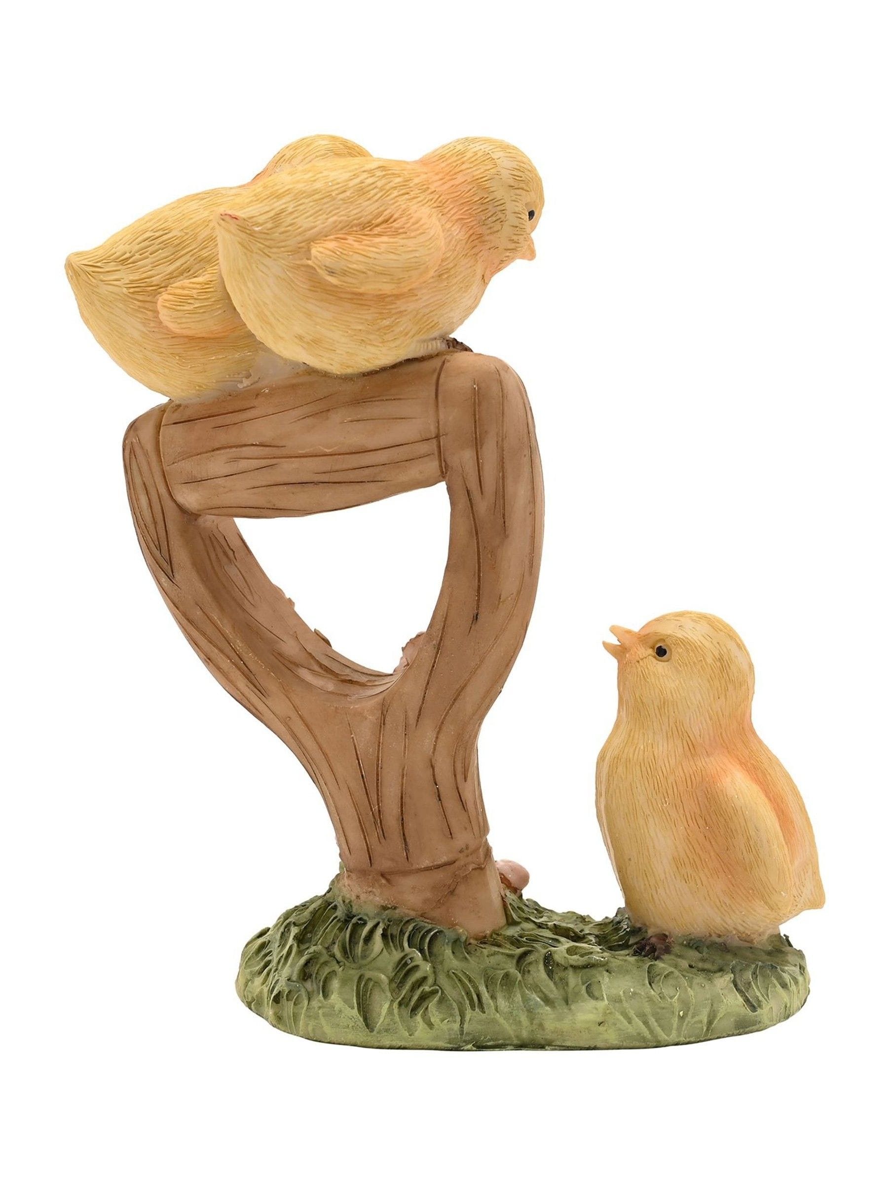 Widdop chicks resin figurine, imported from the UK