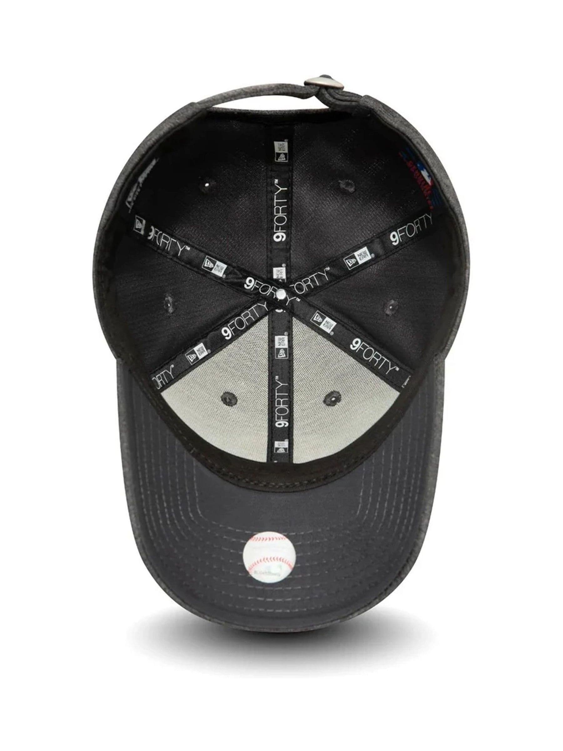 New Era Yankees camo cap for kids, imported from the UK