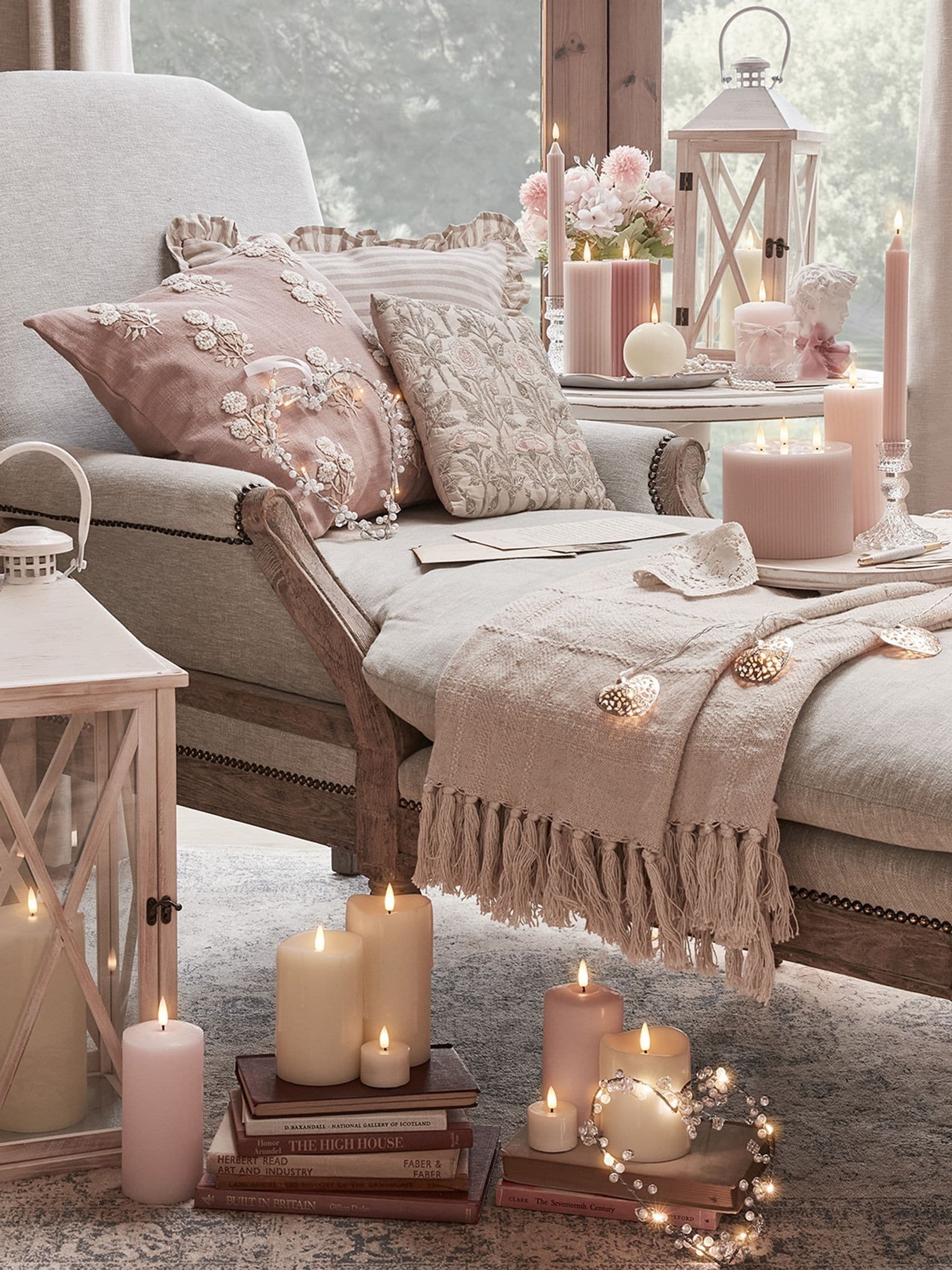 Lights4fun blush pink TruGlow LED candle 10cm, imported from the UK