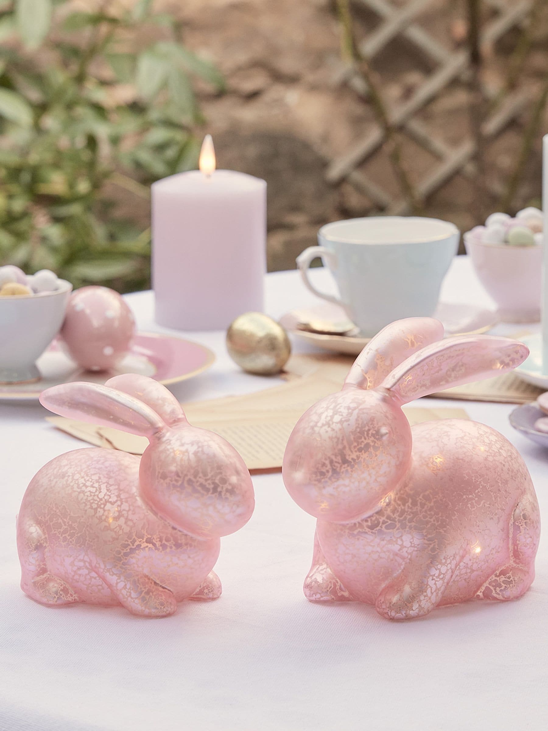 Lights4fun pink mottled glass bunny decoration - British product