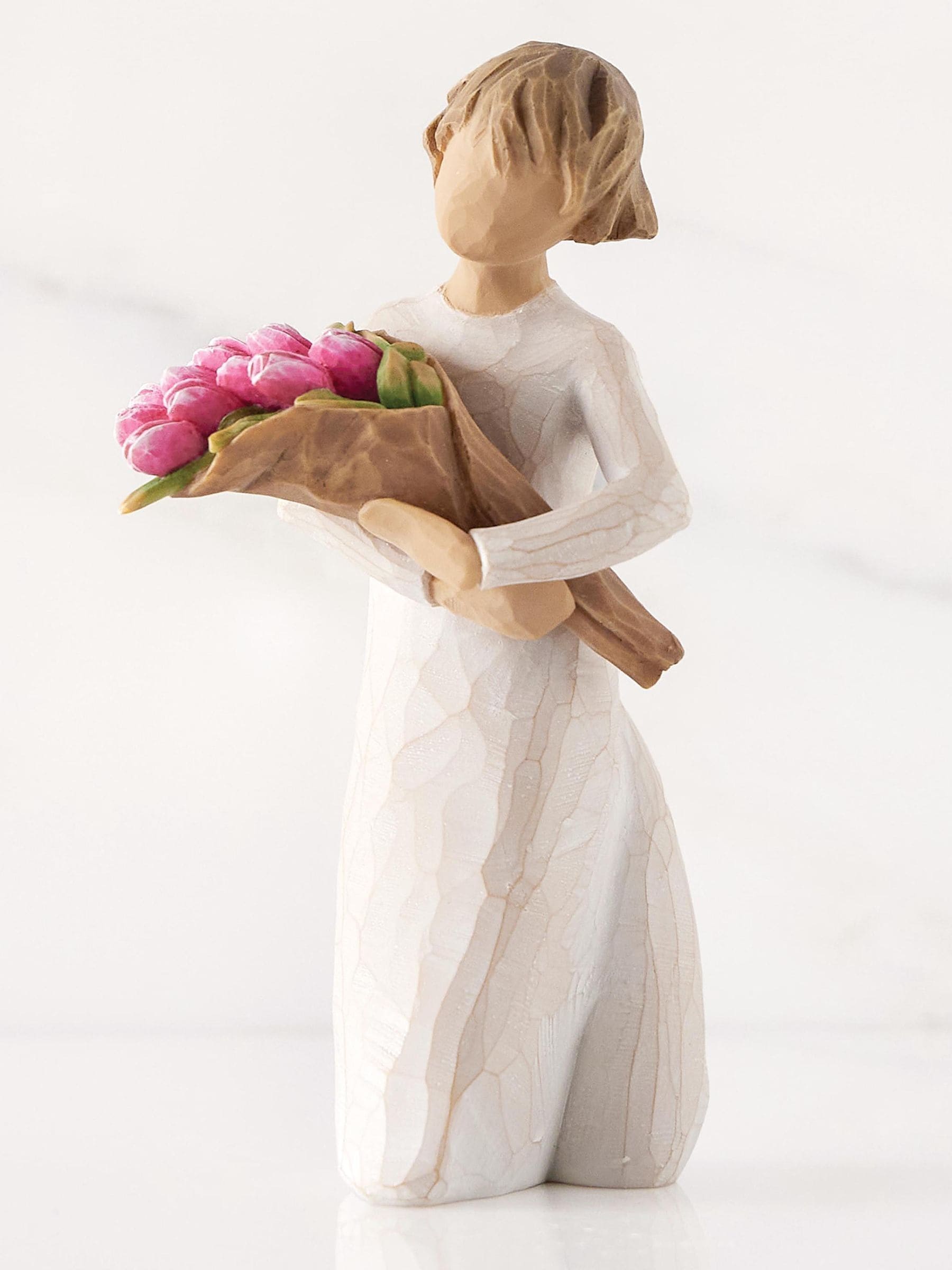 Willow Tree Bright Hope figurine 13.5cm, imported from the UK