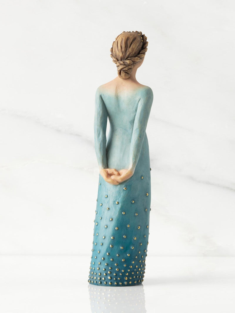 Willow Tree Radiance lighter skin figurine 19cm, imported from the UK