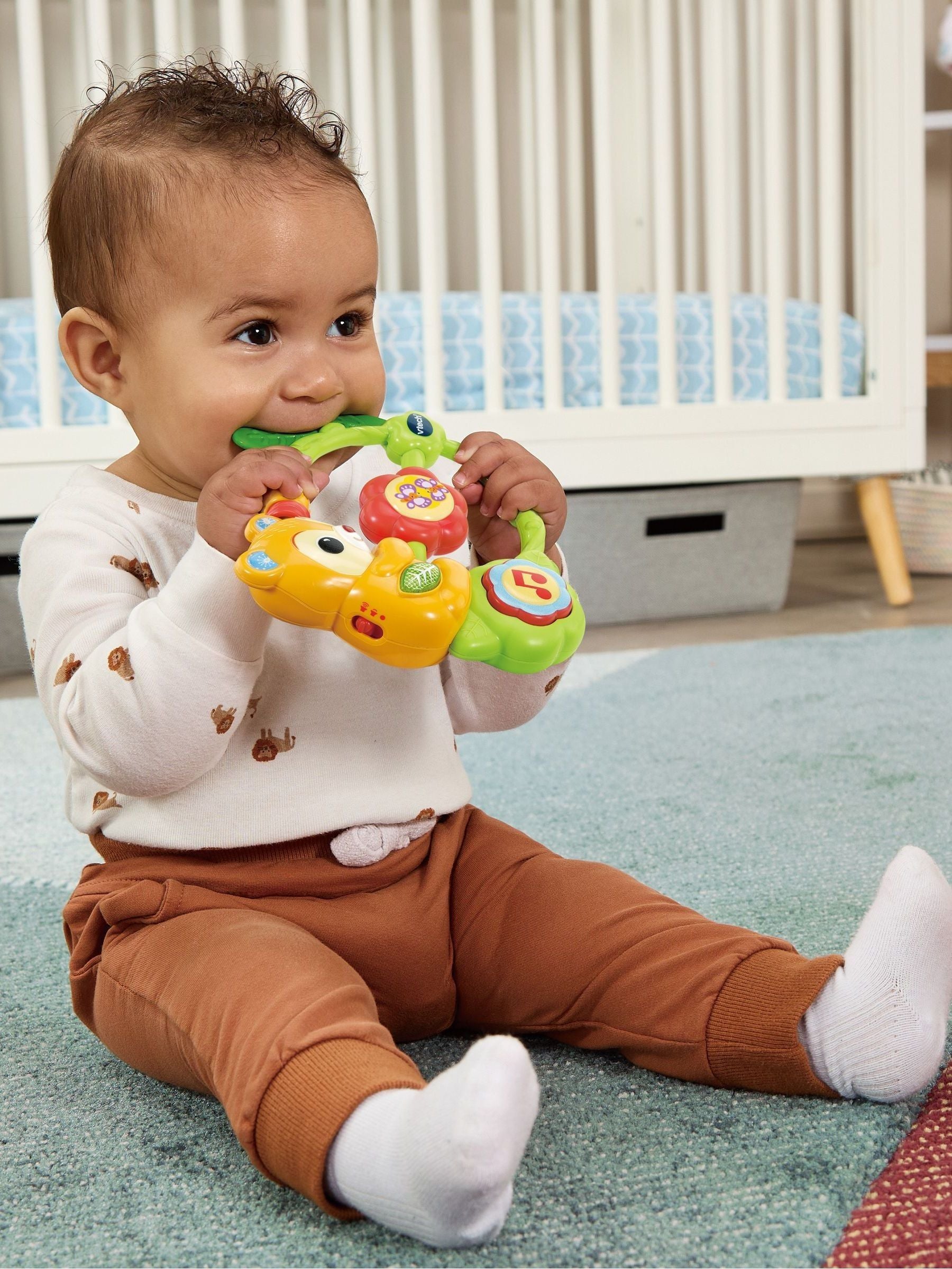VTech baby rattle shaking sounds bear, UK version