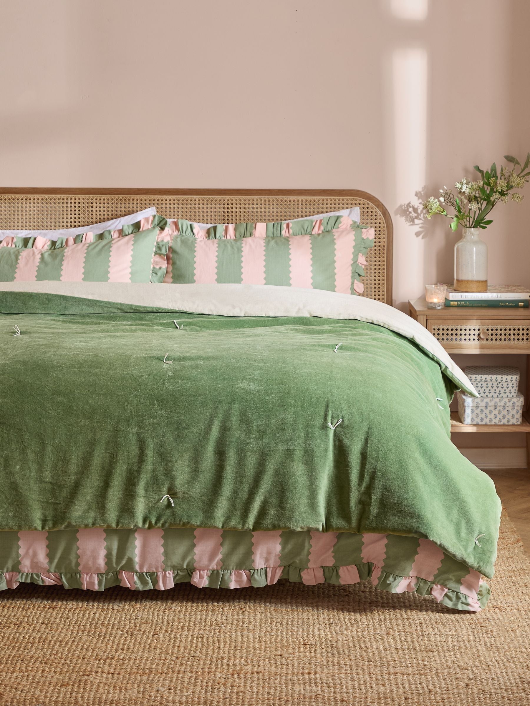 Wylder green Edie cotton velvet bedspread 140x220cm (British brand)