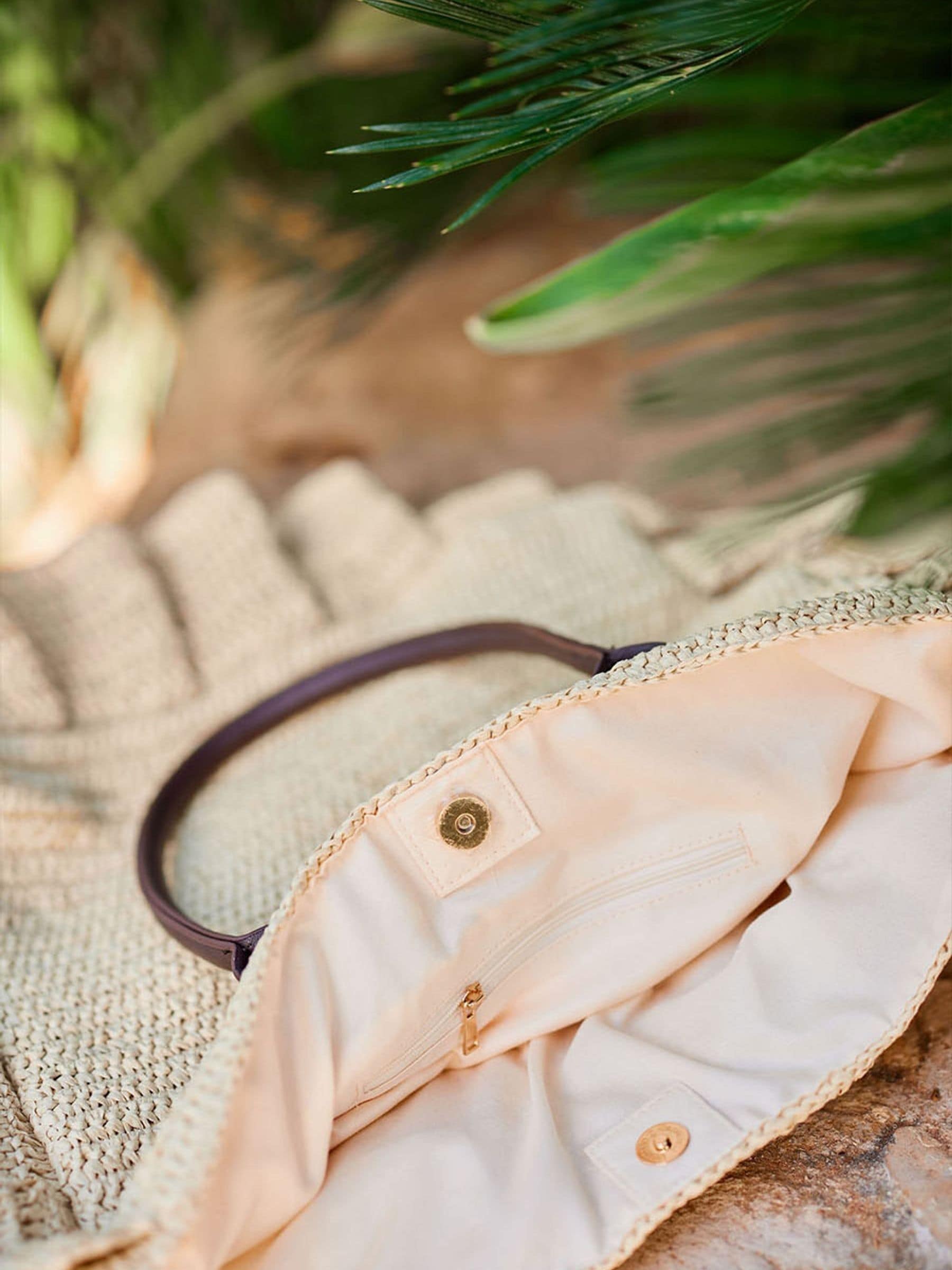 Seaspray Clara ruffle bag natural - British product