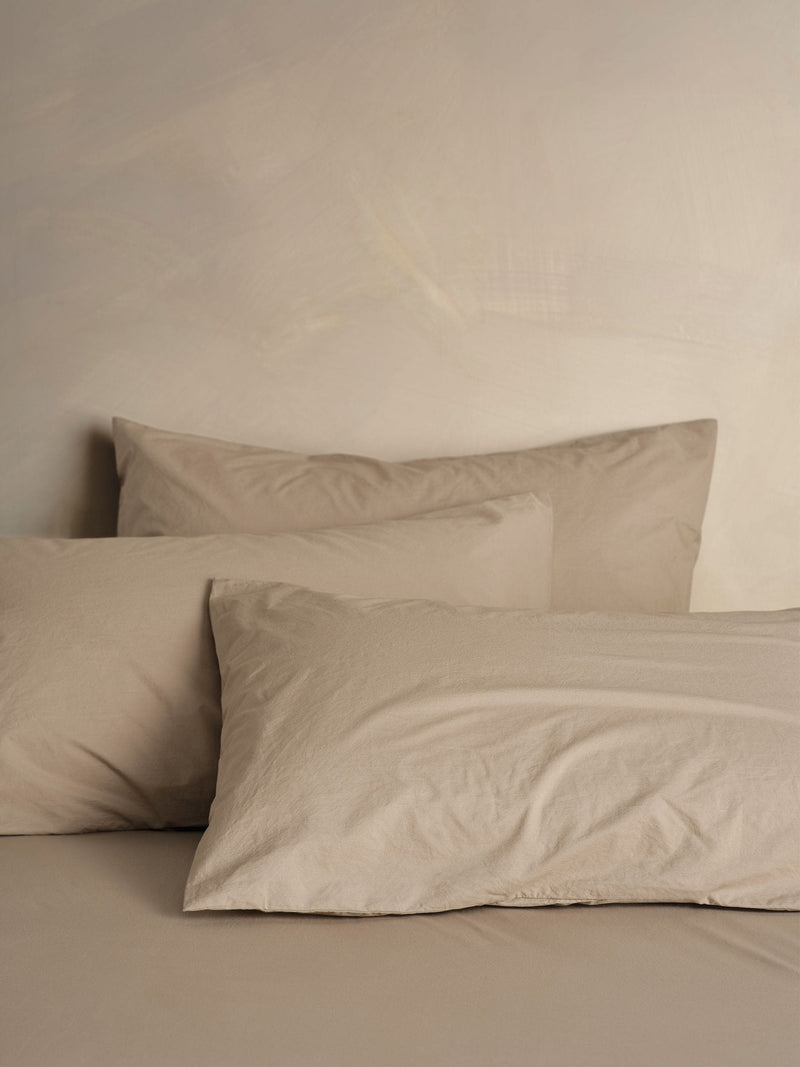 Bedfolk Brown Relaxed Cotton Pillowcases Pair