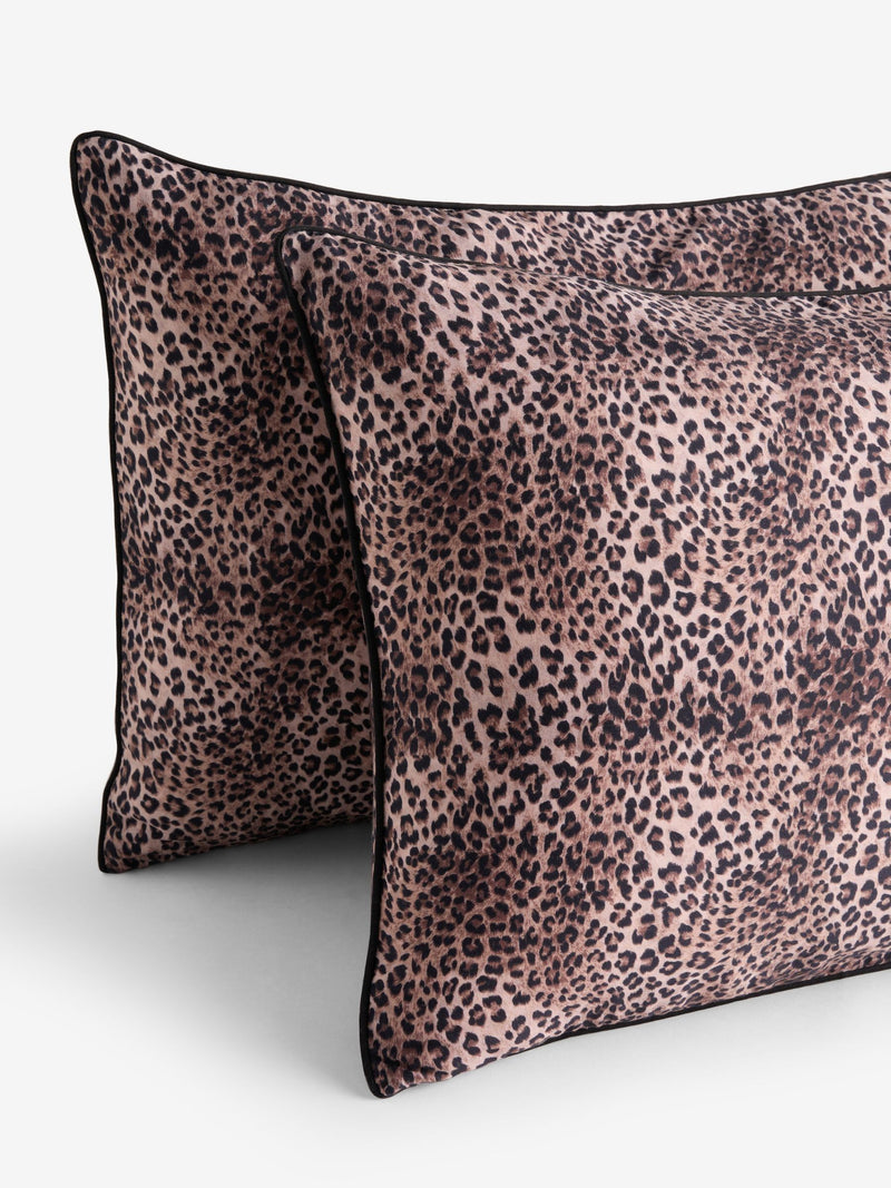 Rockett St George brown 200TC pillowcases set of 2, UK version