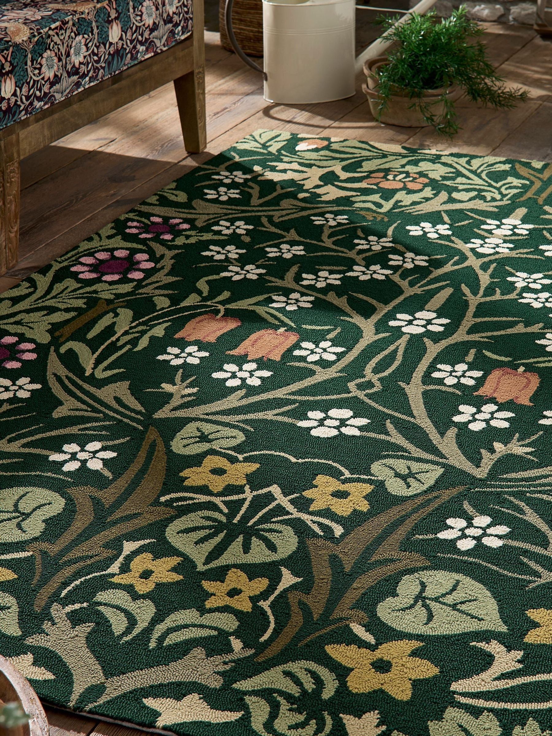 Morris & Co Blackthorn Tump outdoor rug, durable PET (British brand)