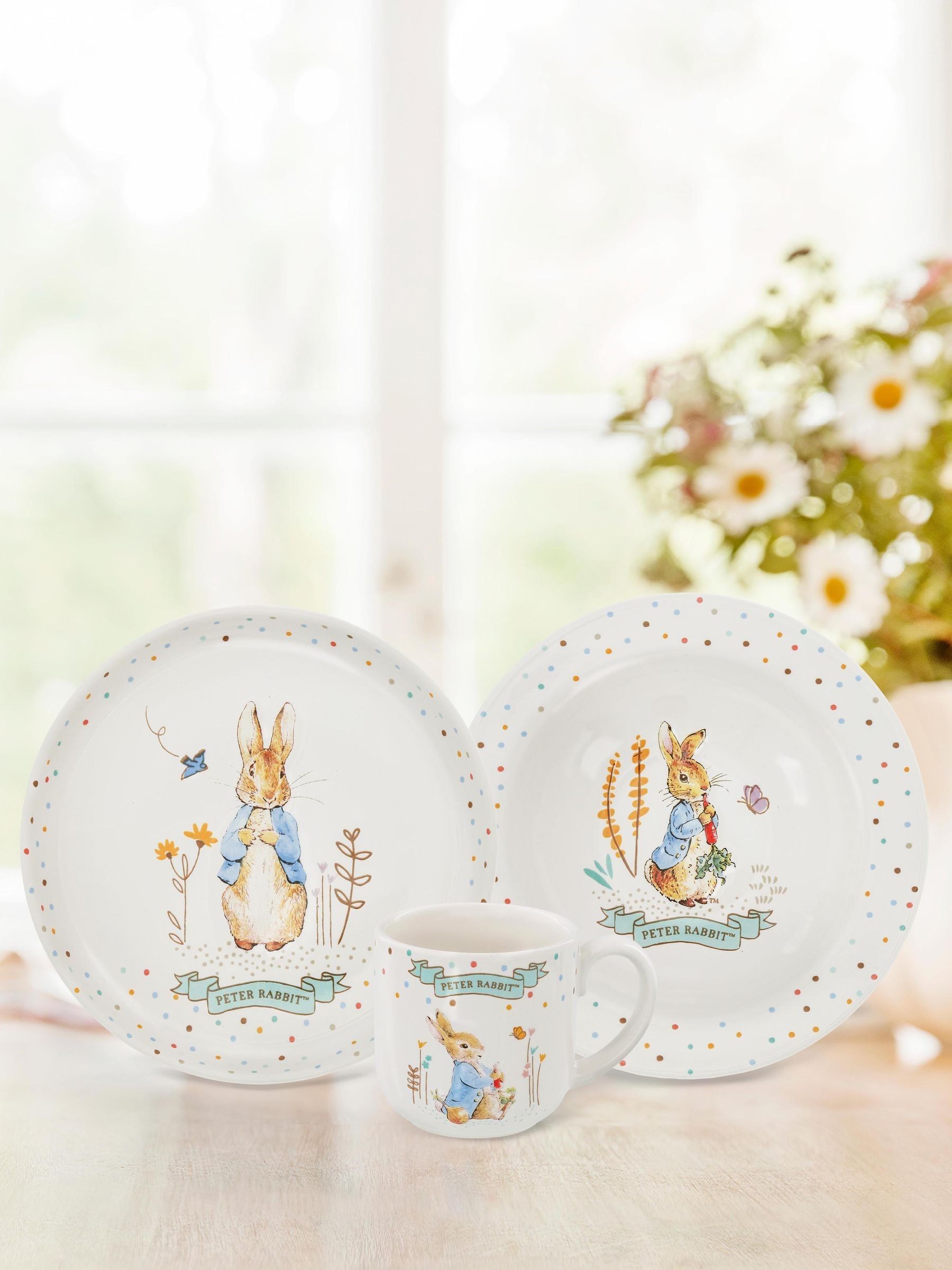 Peter Rabbit white ceramic dinner set 3-piece - British product