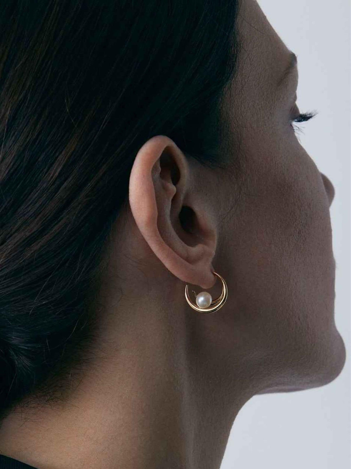 Dinny Hall gold tone Toro pearl double hoops 17mm (British brand)