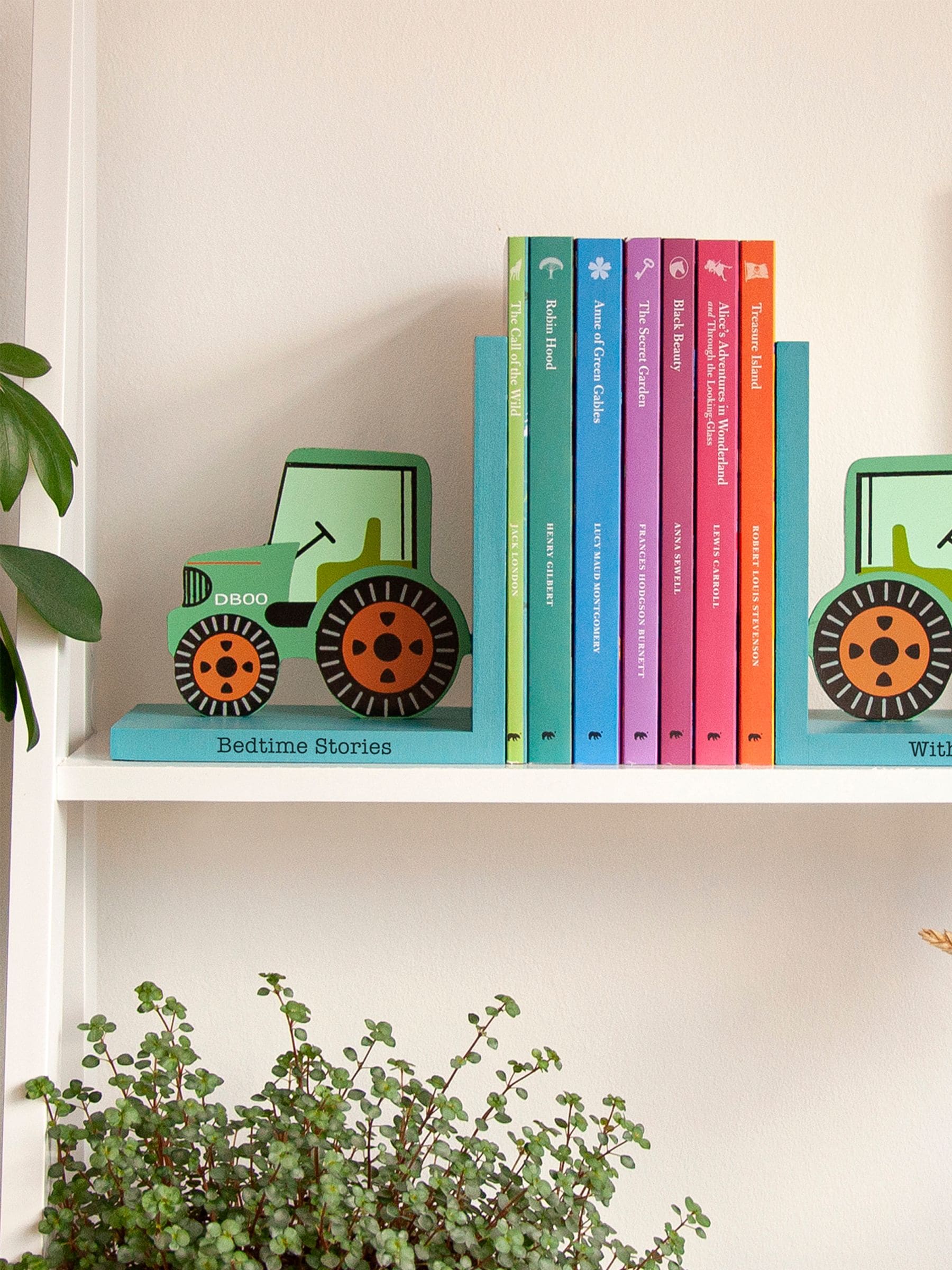 Treat Republic personalised green tractor bookends (British brand)