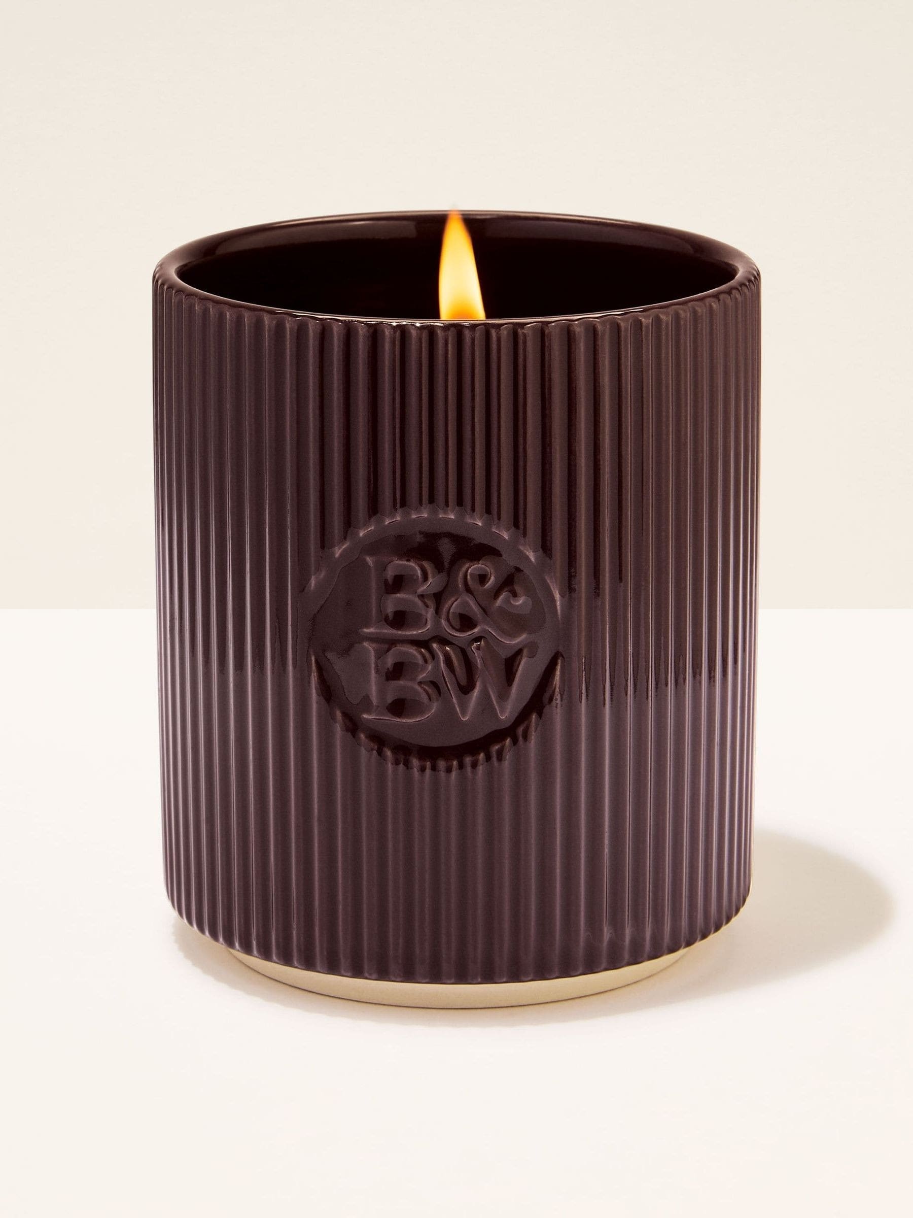 Bath & Body Works Rose And Oud Single Wick Candle 227g