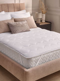 Silentnight Hotel Collection white mattress protector, imported from the UK