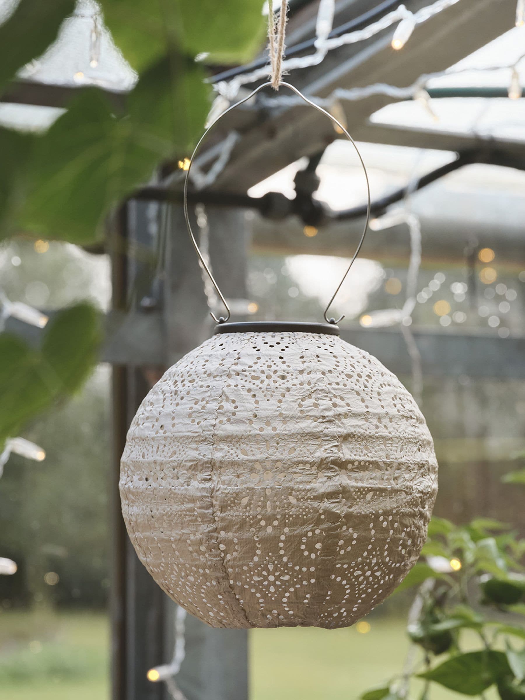 Lights4fun set of 3 Tyvek solar lanterns, imported from the UK