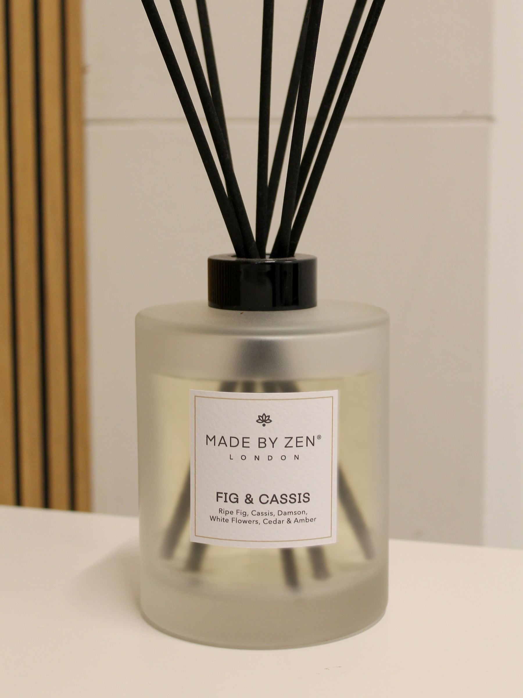 Made by Zen White Signature reed diffuser Fig & Cassis - British product