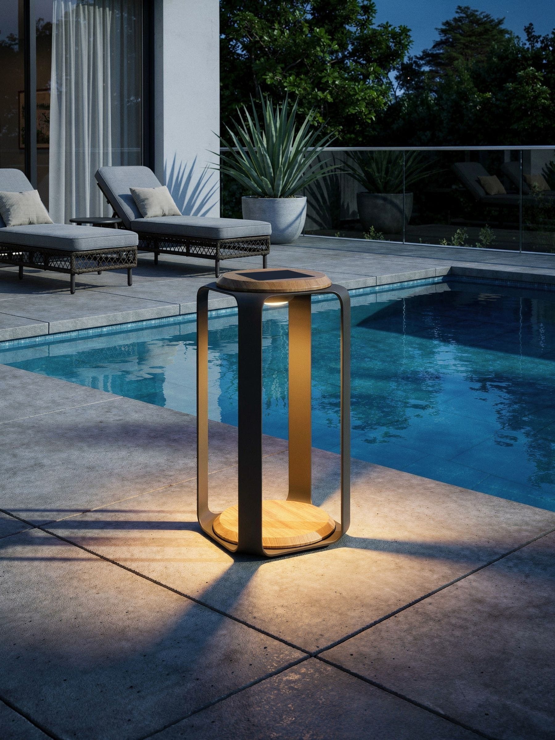 Maze grey Selene large solar LED light (British brand)