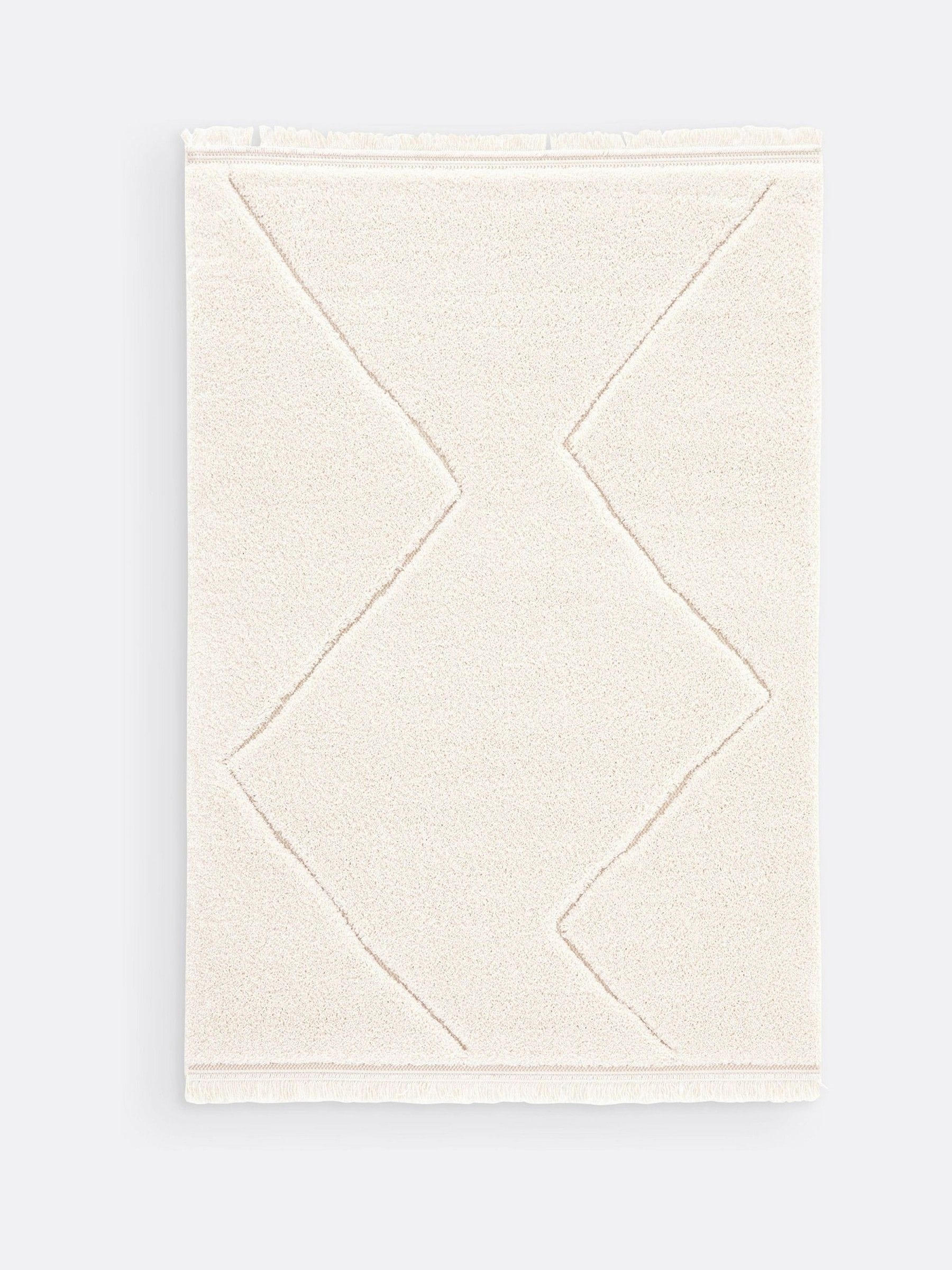 La Redoute Intérieurs Ecru Effie Berber fringed rug, imported from the UK