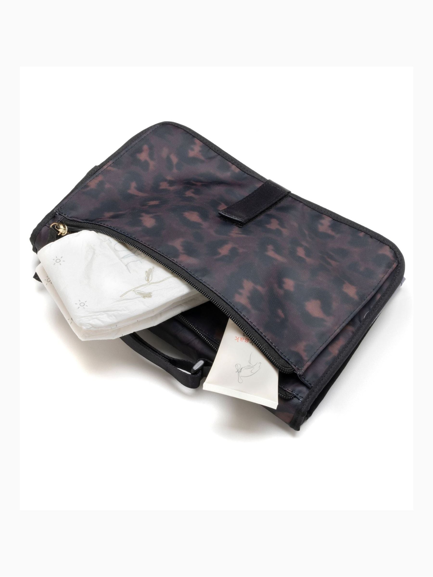 Storksak Animal baby changing mat, UK version