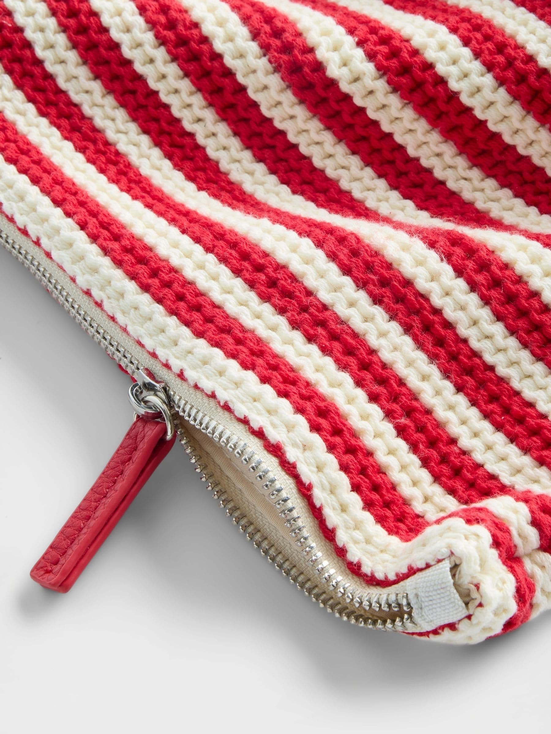 Gap black cream stripe crochet zip pouch, imported from the UK