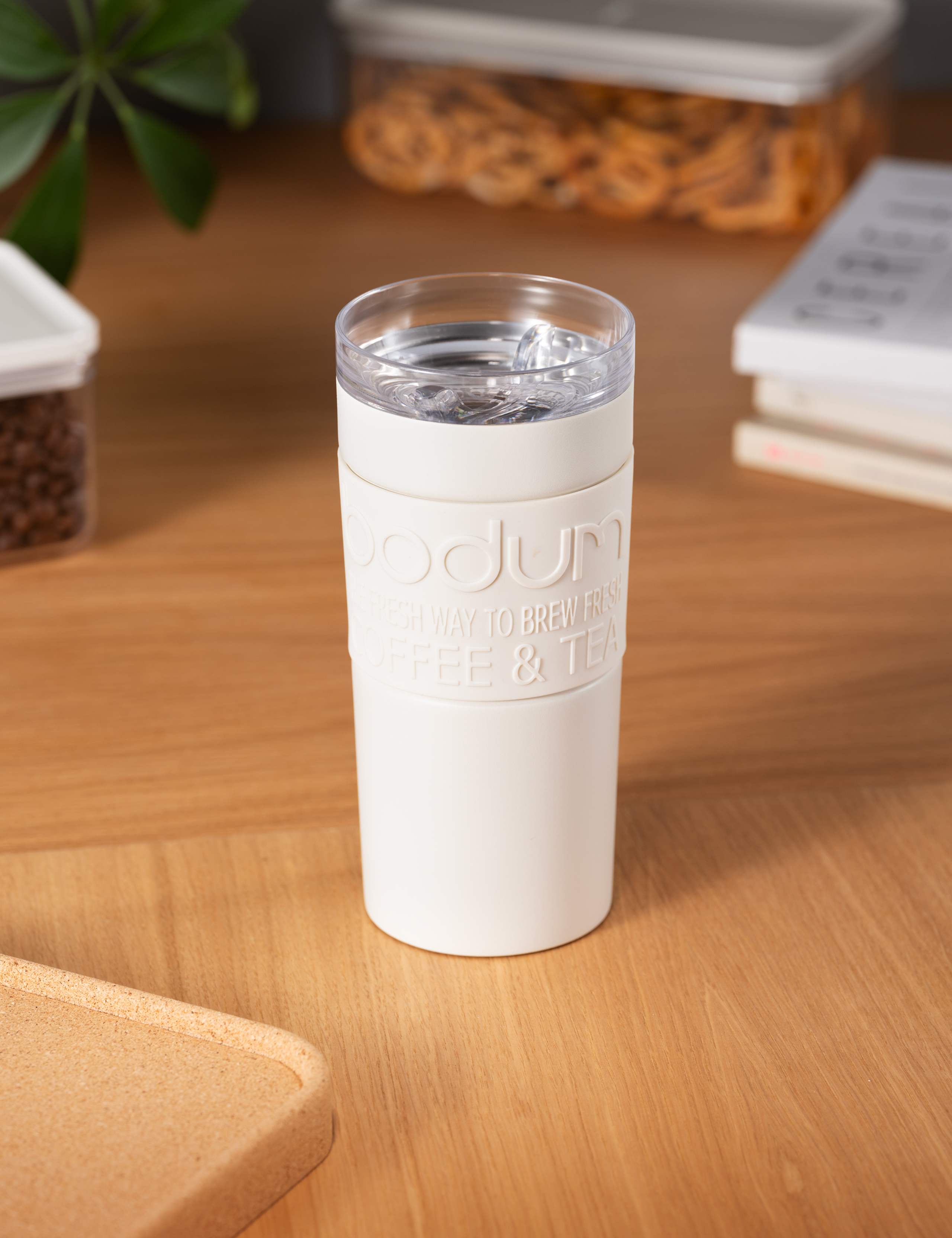 Vacuum travel mug 355ml (British brand)