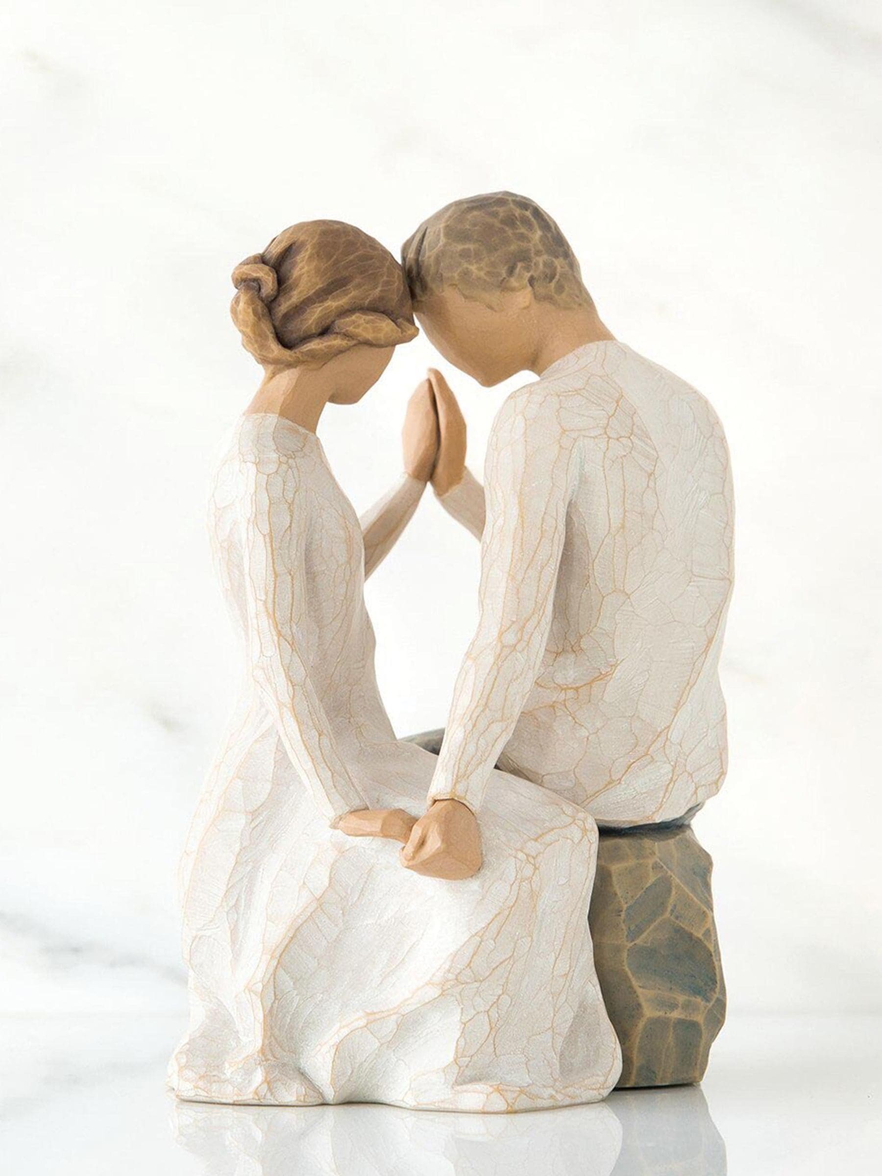 Willow Tree off white Around You figurine 16.5cm, imported from the UK