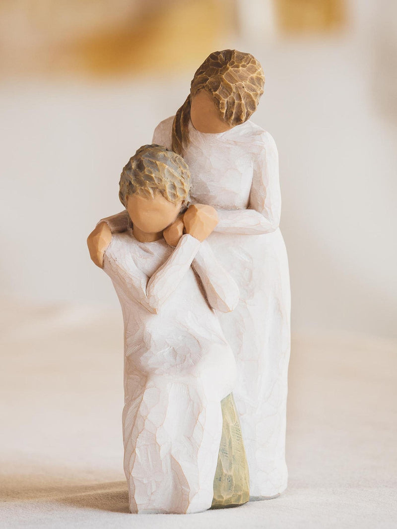 Willow Tree Loving My Mother figurine off white cast stone, imported from the UK