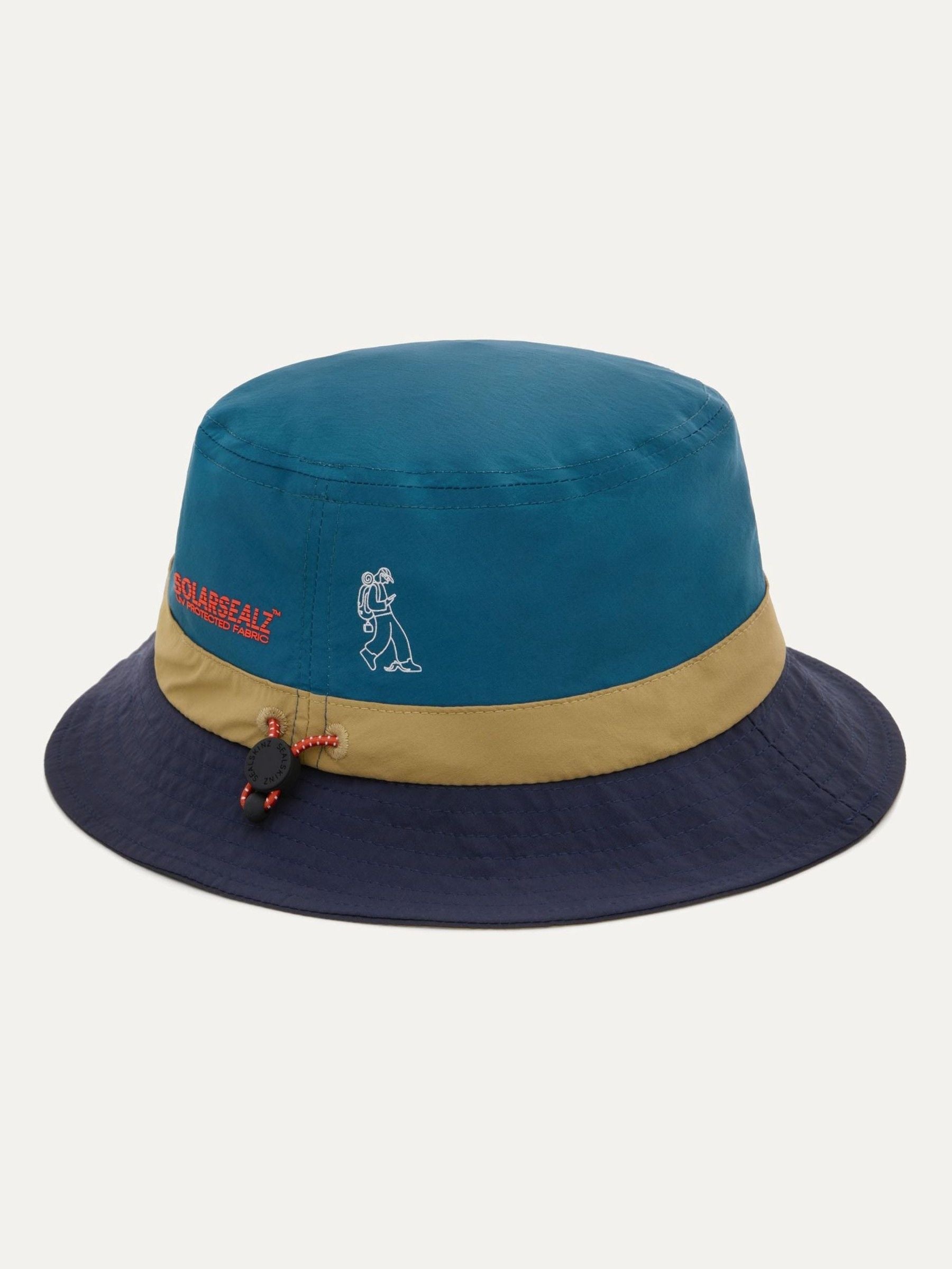 Sealskinz trail bucket hat with water repellent finish - British product