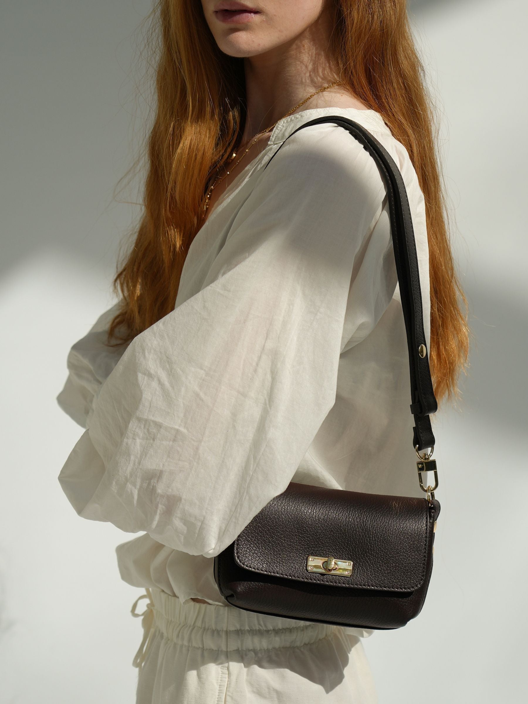 Apatchy Chocolate The Maisie Leather Bag