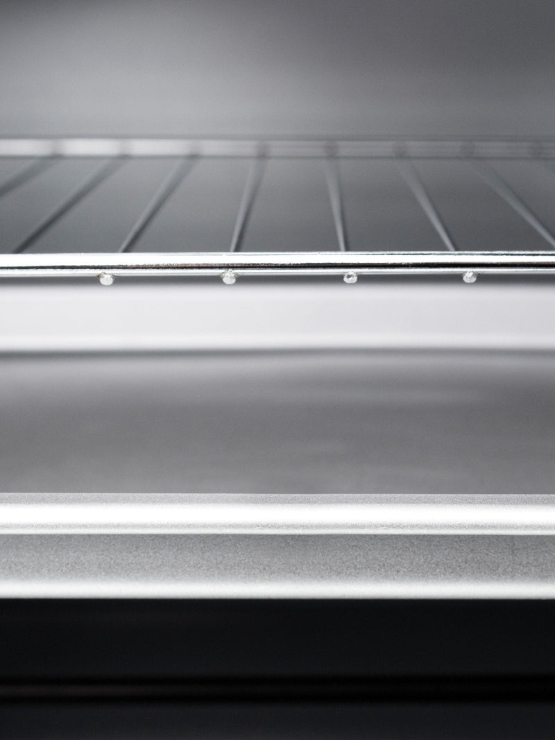Haden white mini 25L oven with two hotplates - British product