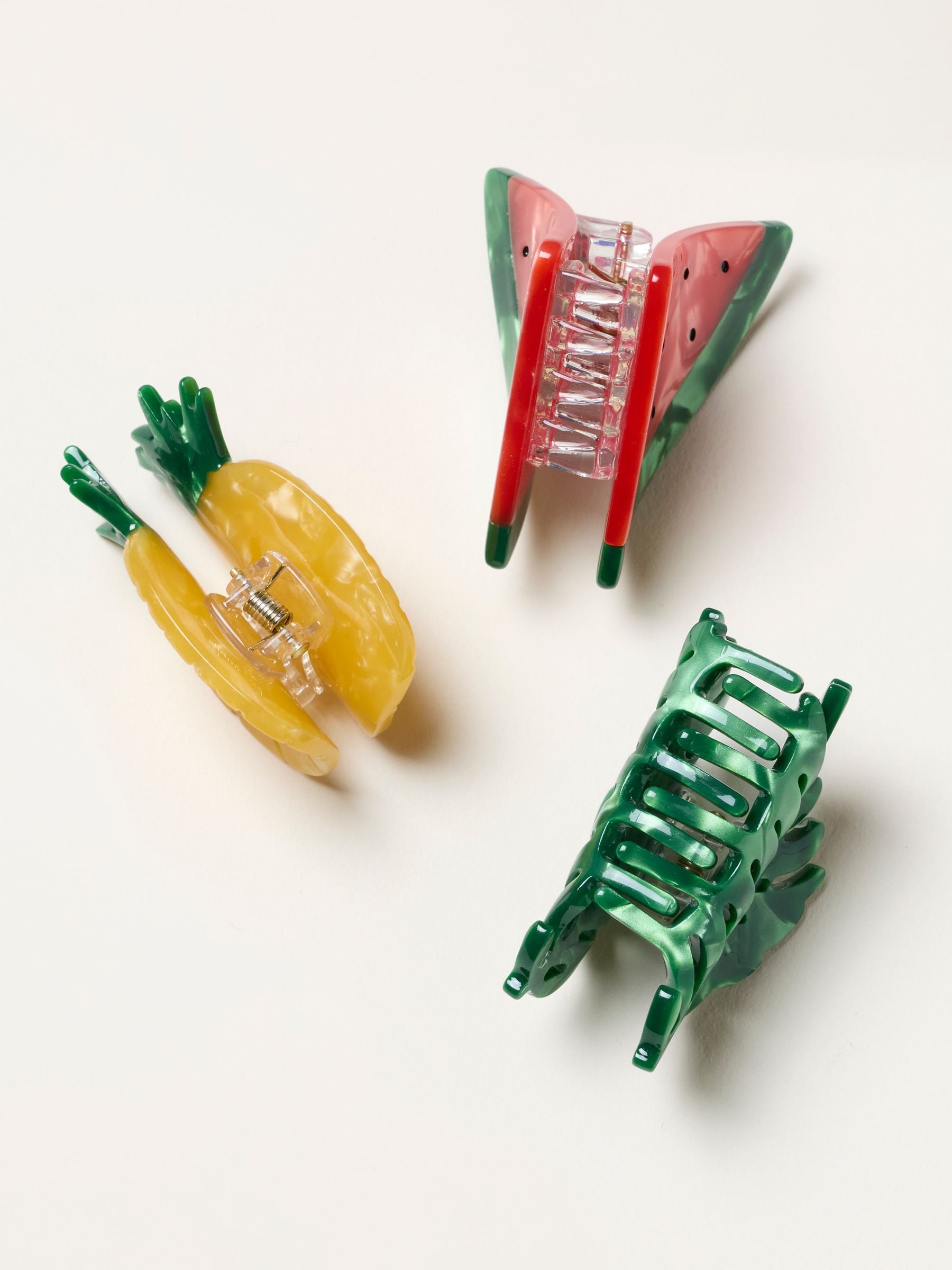 FatFace tropical claw clips 3 pack, imported from the UK
