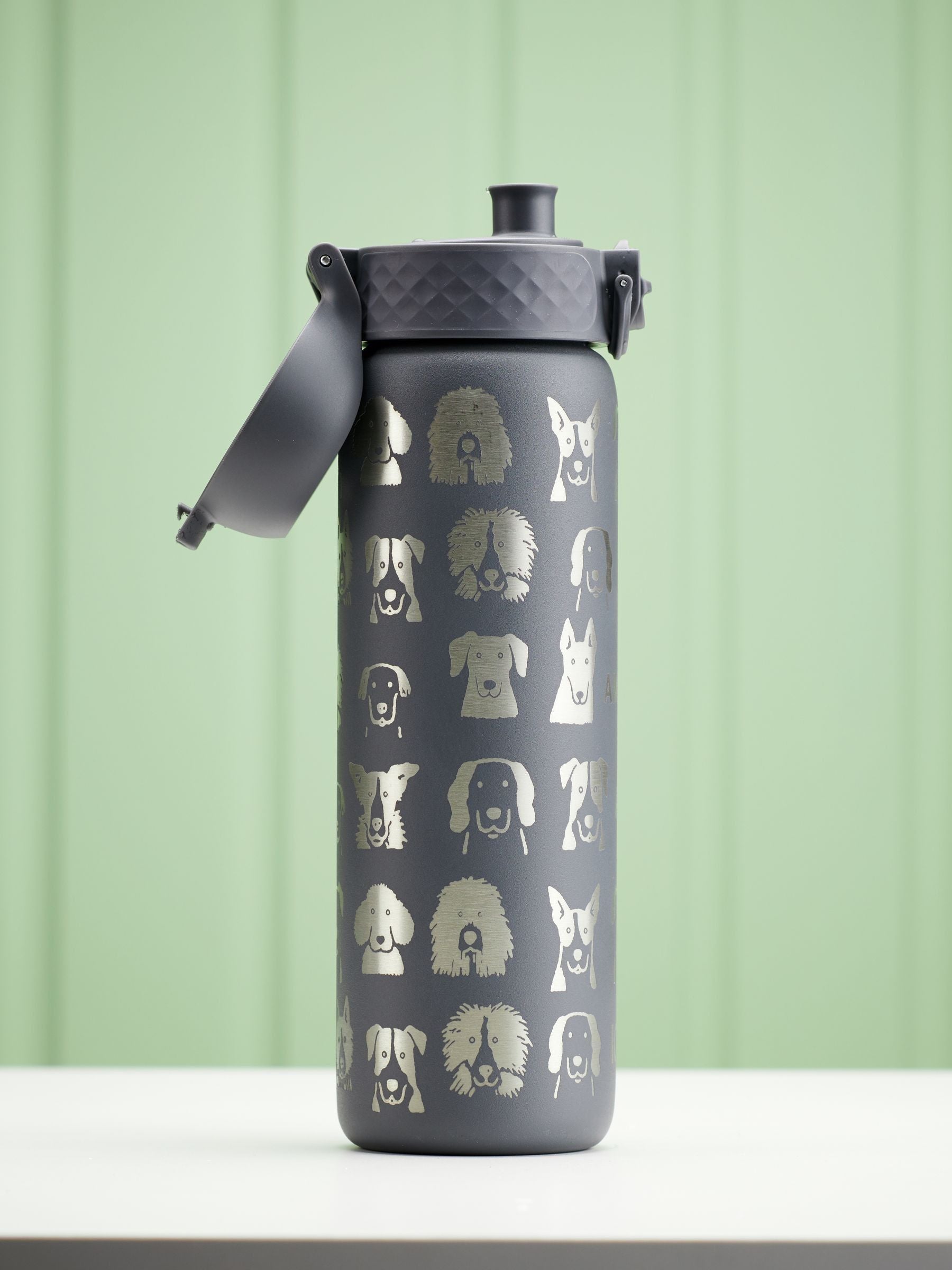 Oakdene kids dog water bottle 600ml, imported from the UK