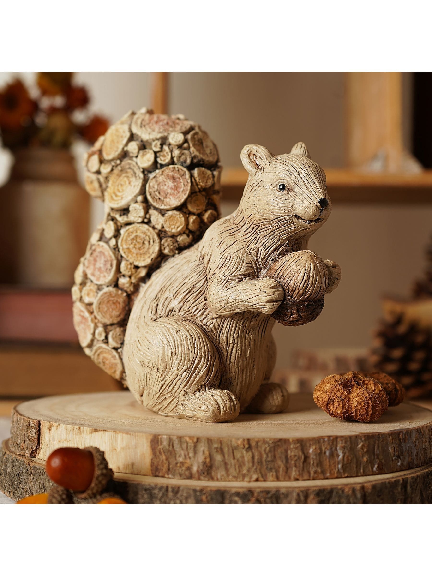 Widdop brown wood effect squirrel ornament on log, 15cm height (British brand)