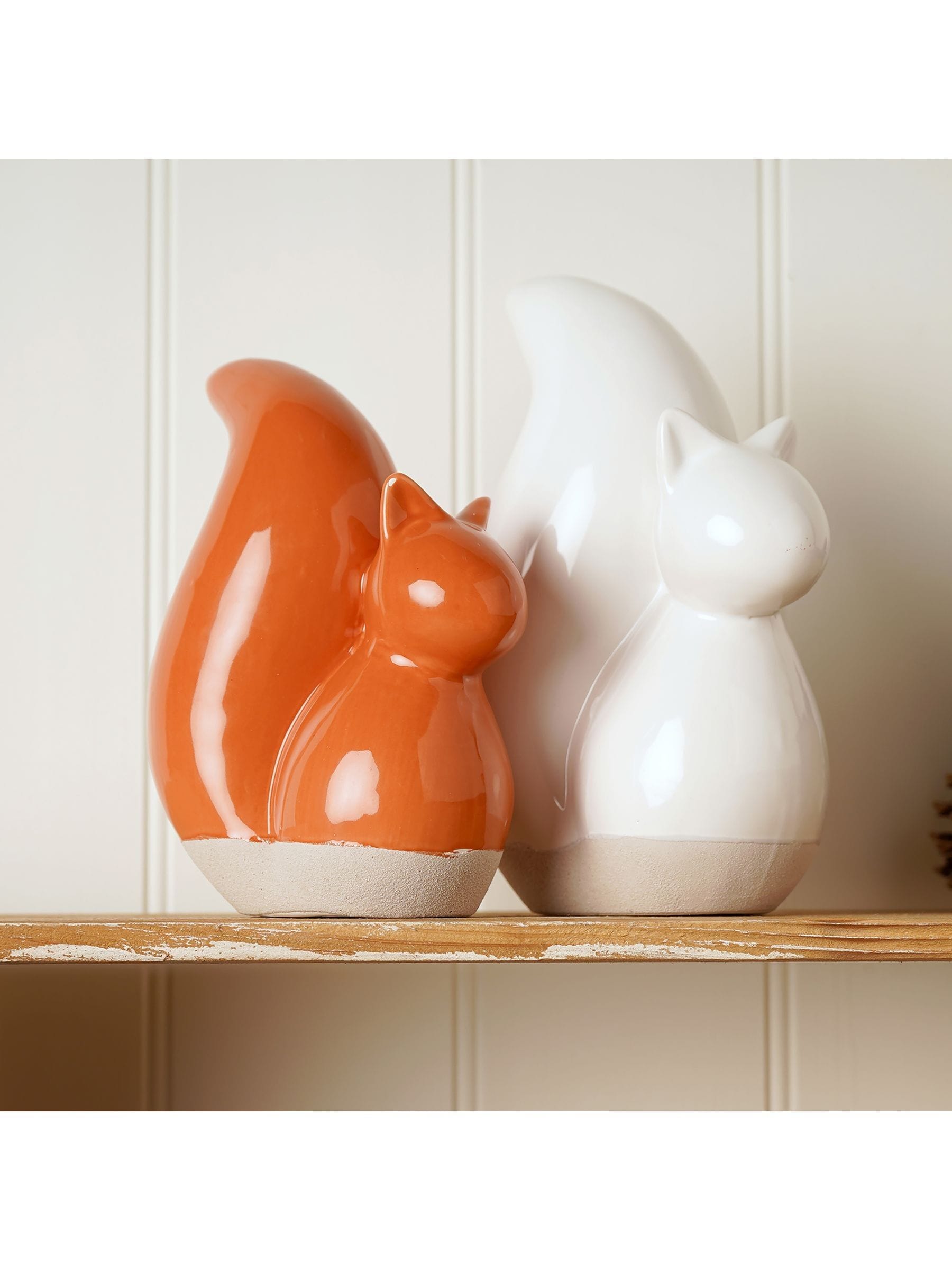 Widdop Brown Ceramic Squirrel Ornament 15.5cm tall (British brand)