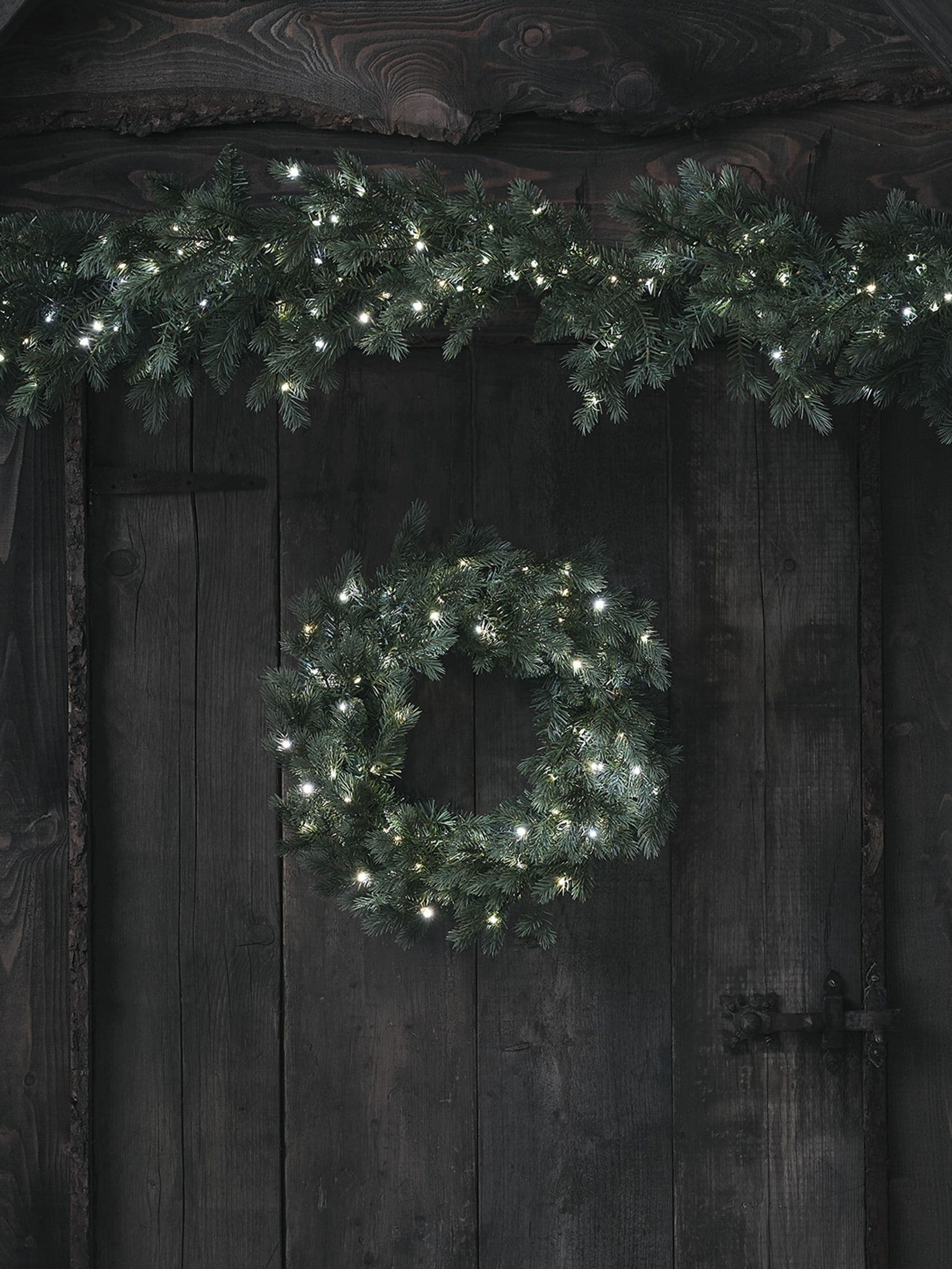 Lights4fun Dual Colour LED Christmas Garland 1.5m, UK version