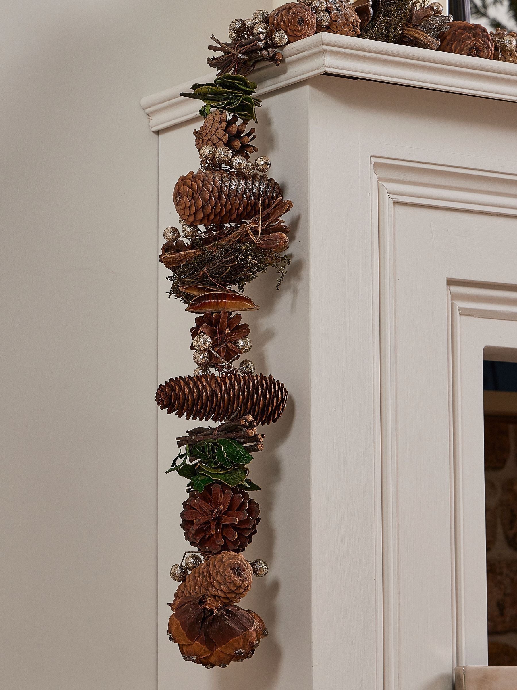 Dibor Woodland Walk garland 150cm, imported from the UK