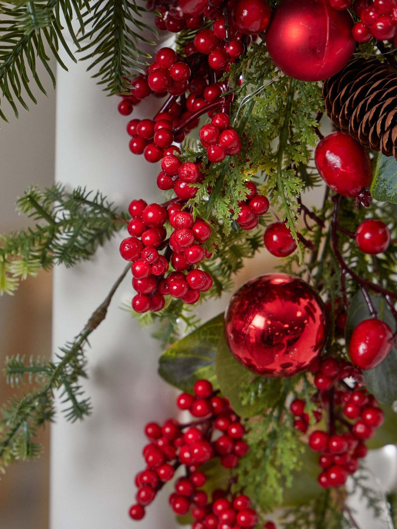 Dibor pre-lit Christmas swag with berries and baubles 70cm - British product